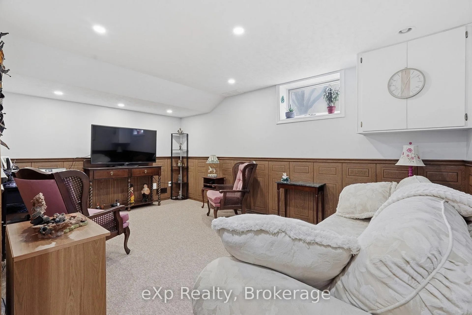Photo 18 of 990 Heritage Drive, Huron-Kinloss — HOMEH