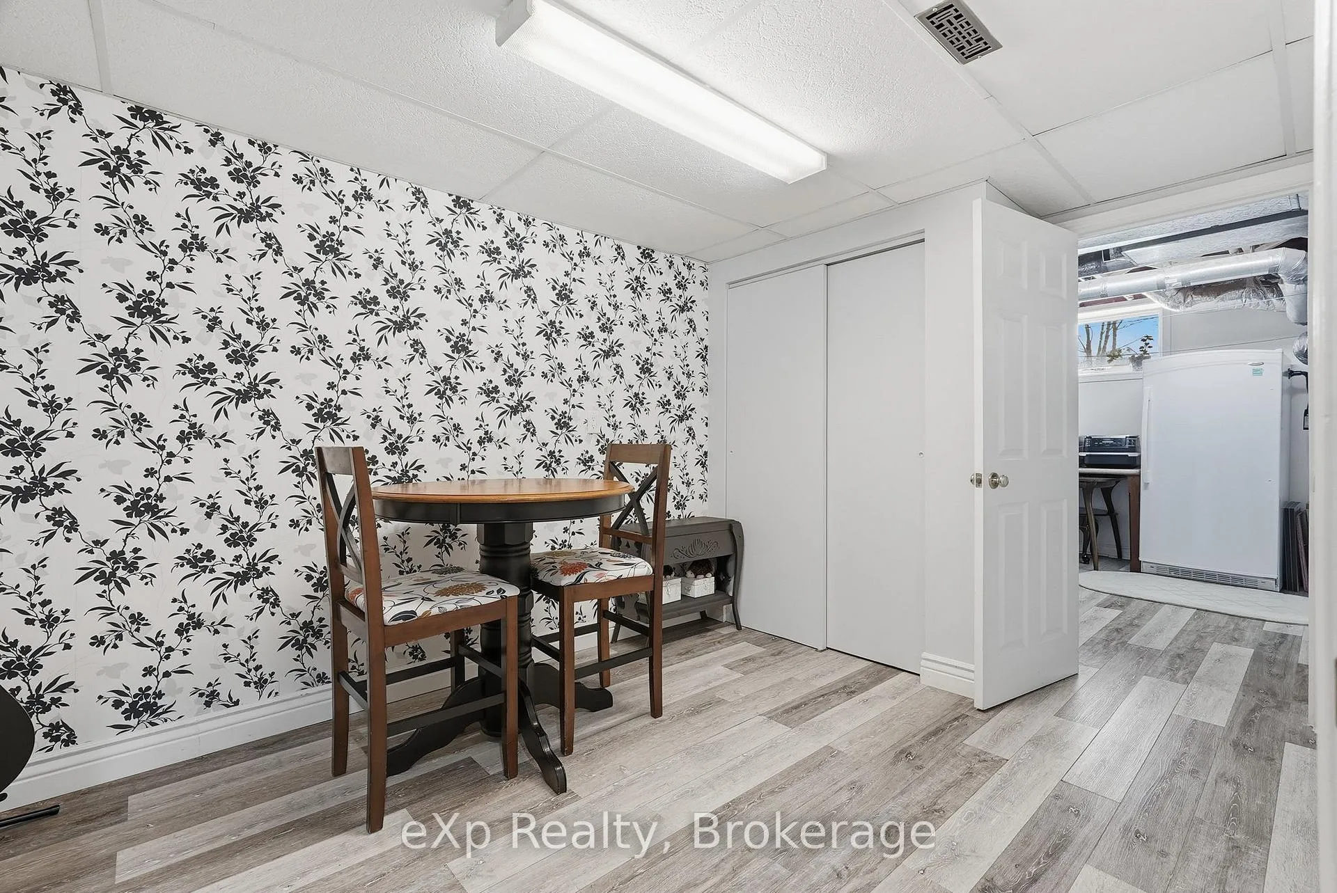 Photo 20 of 990 Heritage Drive, Huron-Kinloss — HOMEH