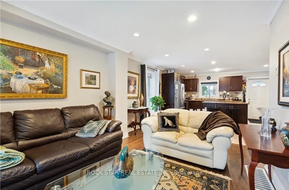 Photo 5 of 34 Cliff Avenue, Hamilton, Eastmount — HOMEH