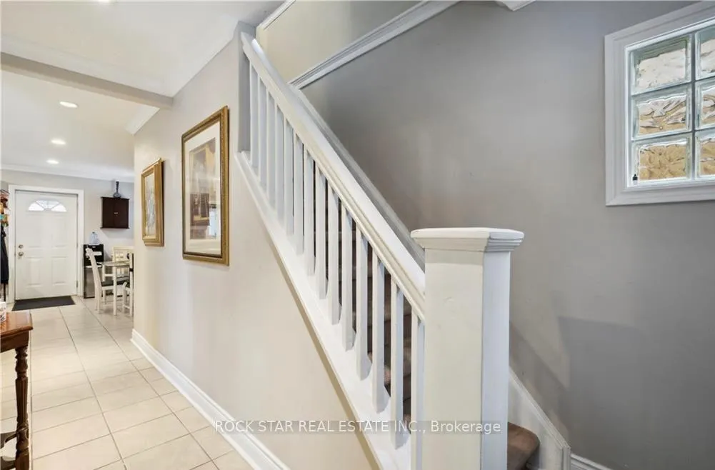 Photo 13 of 34 Cliff Avenue, Hamilton, Eastmount — HOMEH