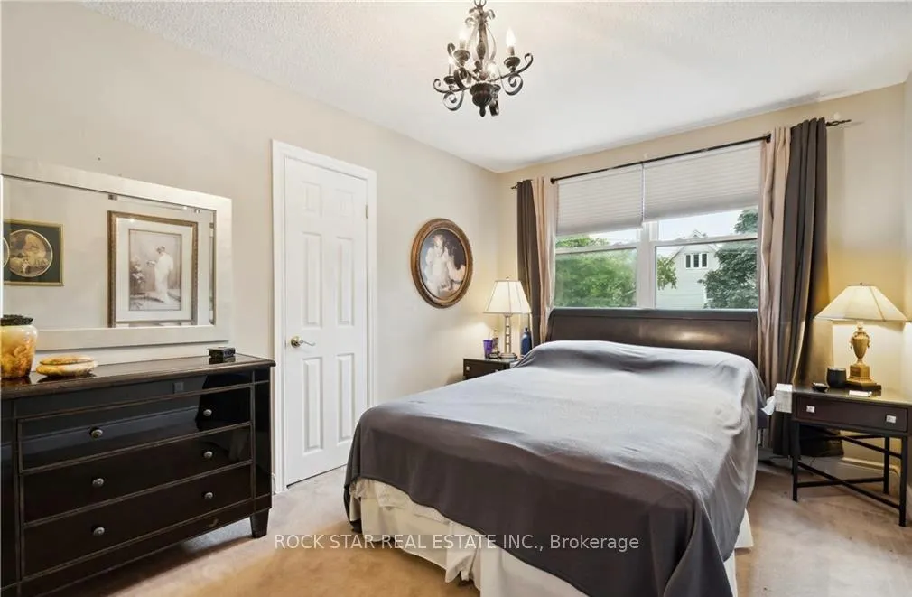 Photo 17 of 34 Cliff Avenue, Hamilton, Eastmount — HOMEH