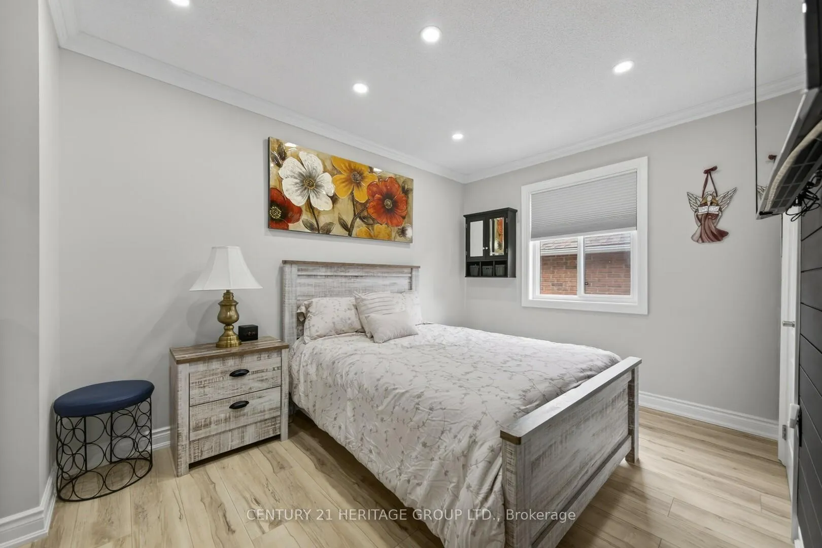 Photo 20 of 137 Cunningham Drive, Barrie, Ardagh — HOMEH