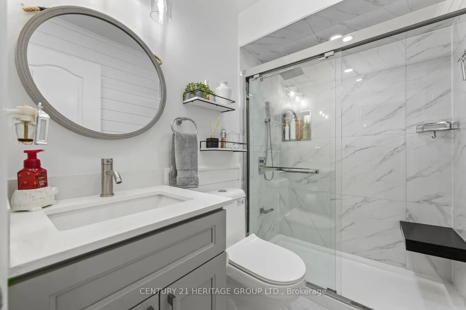 Photo 22 of 137 Cunningham Drive, Barrie, Ardagh — HOMEH