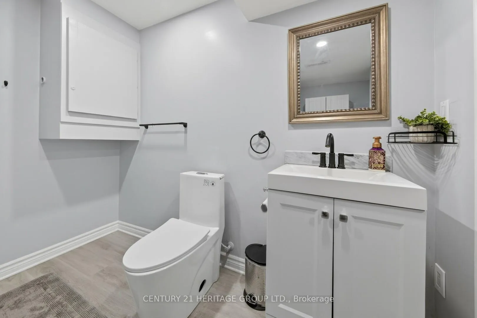 Photo 32 of 137 Cunningham Drive, Barrie, Ardagh — HOMEH