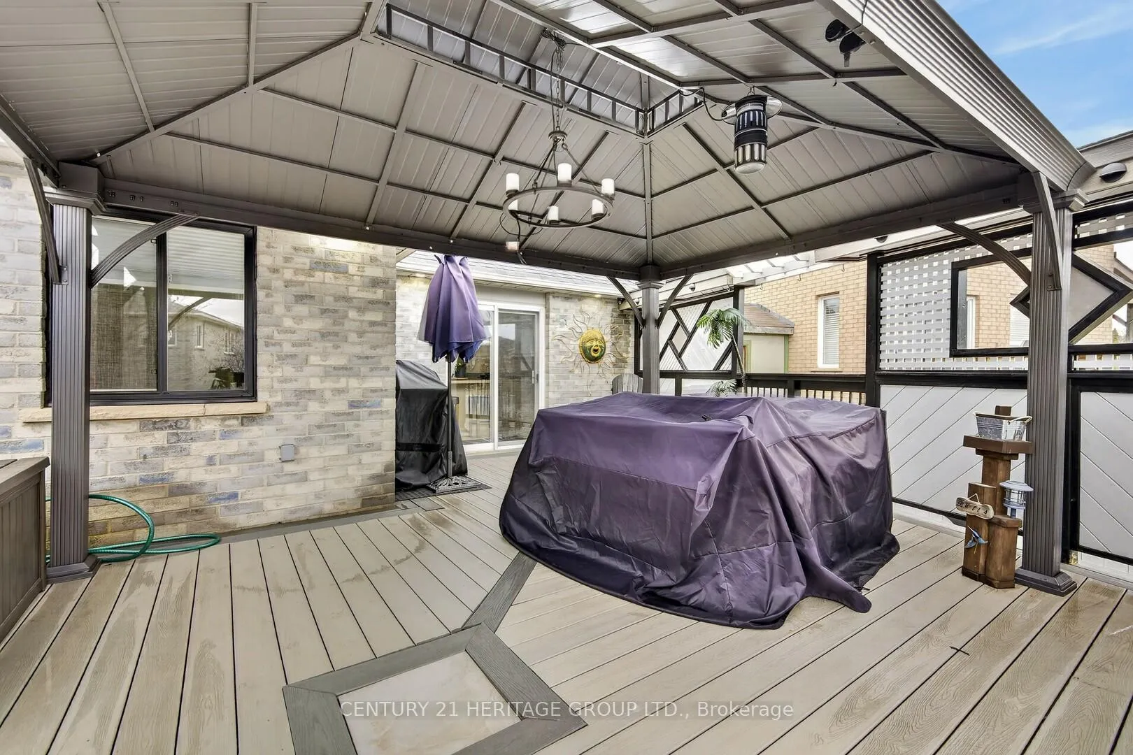 Photo 38 of 137 Cunningham Drive, Barrie, Ardagh — HOMEH