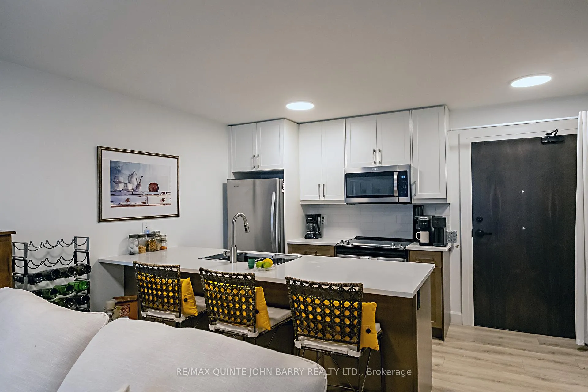 Photo 8 of 103-30 Hillside Meadow Drive, Quinte West, Murray Ward — HOMEH