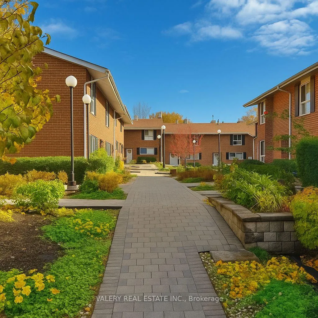 Photo 2 of Unit 4, 25 Romfield Circuit, Markham, Royal Orchard — HOMEH