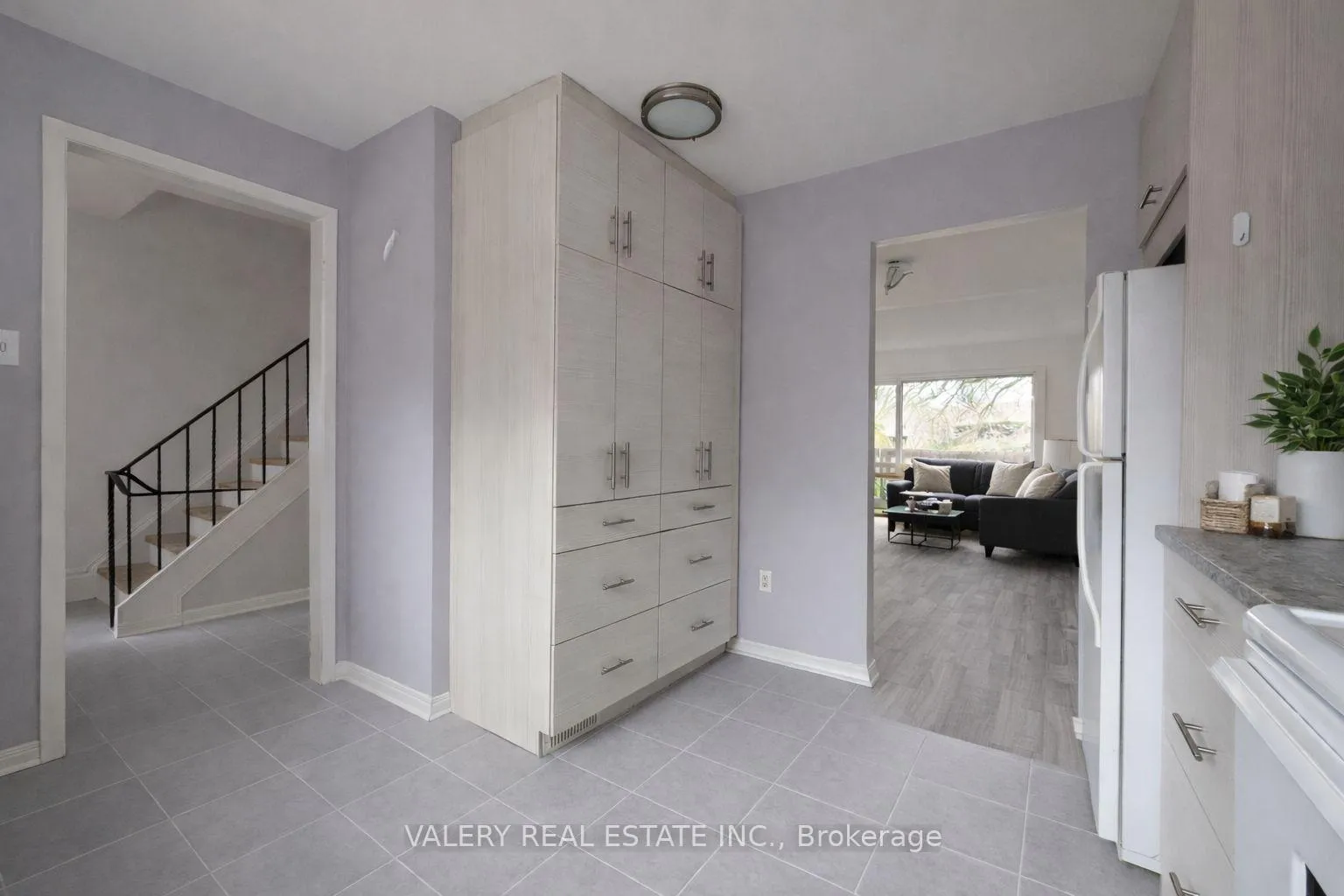 Photo 9 of Unit 4, 25 Romfield Circuit, Markham, Royal Orchard — HOMEH