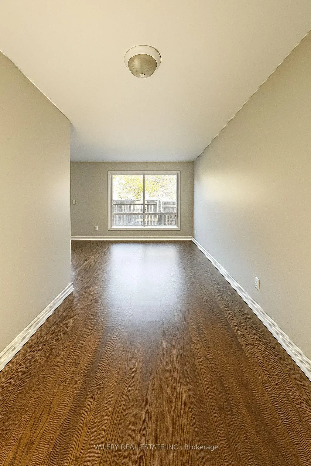 Photo 13 of Unit 4, 25 Romfield Circuit, Markham, Royal Orchard — HOMEH