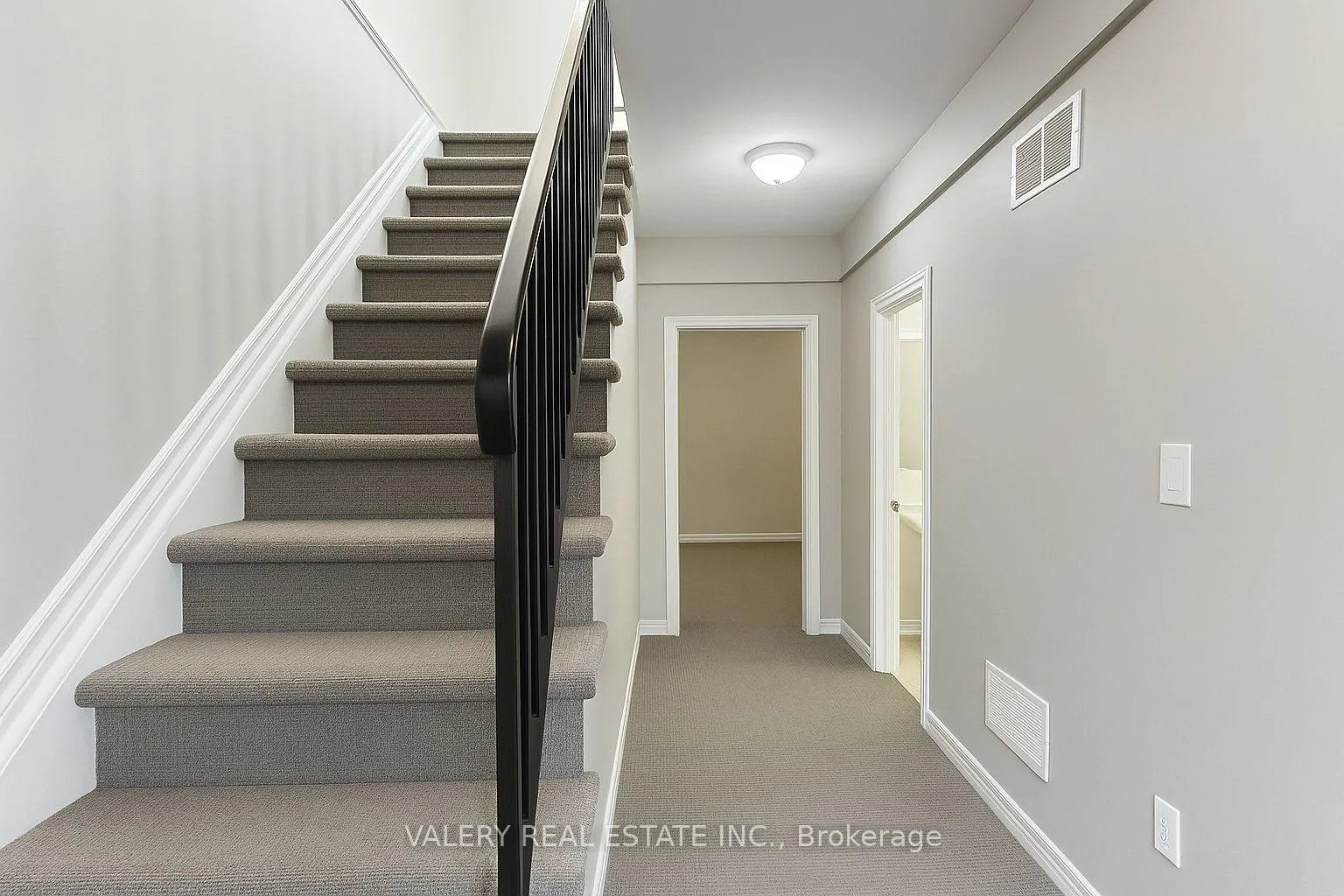 Photo 20 of Unit 4, 25 Romfield Circuit, Markham, Royal Orchard — HOMEH