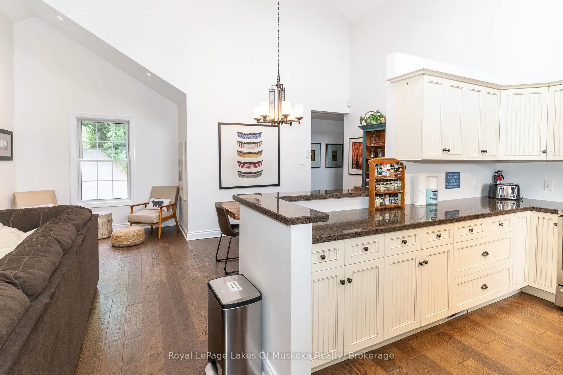 Photo 13 of 49 Pinetree Road, Gravenhurst, Muskoka (S) — HOMEH