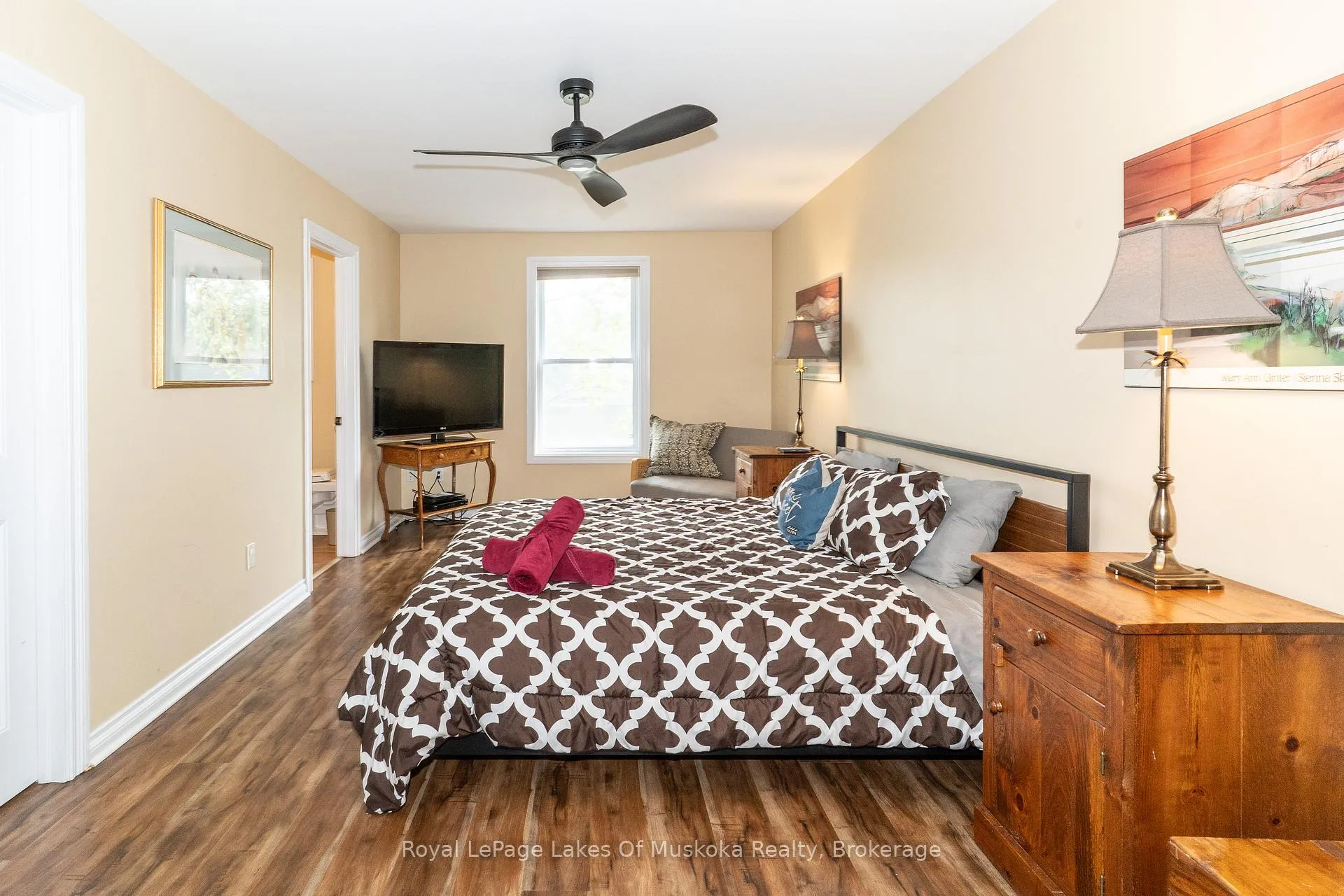 Photo 16 of 49 Pinetree Road, Gravenhurst, Muskoka (S) — HOMEH