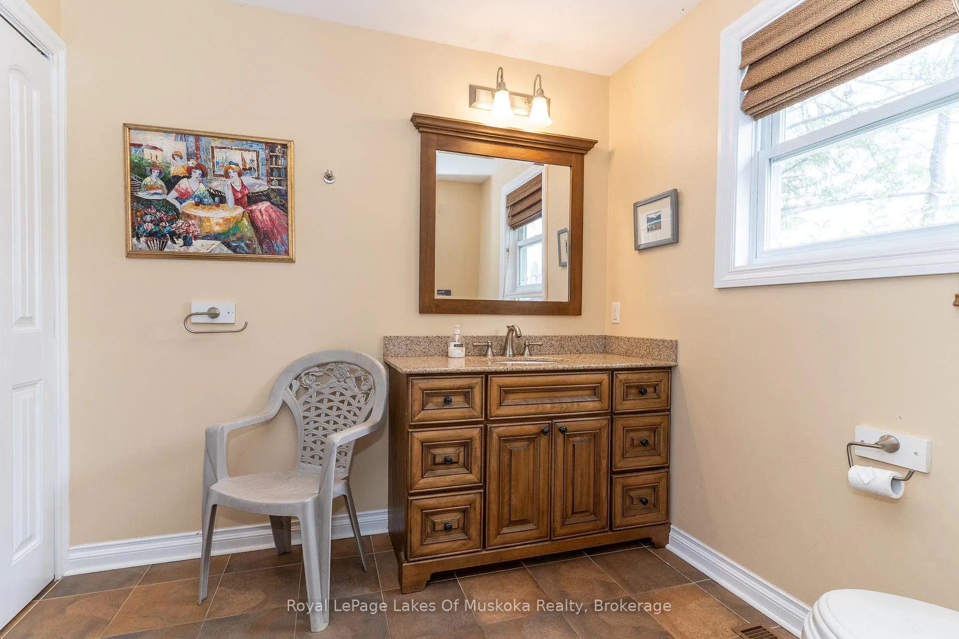 Photo 18 of 49 Pinetree Road, Gravenhurst, Muskoka (S) — HOMEH