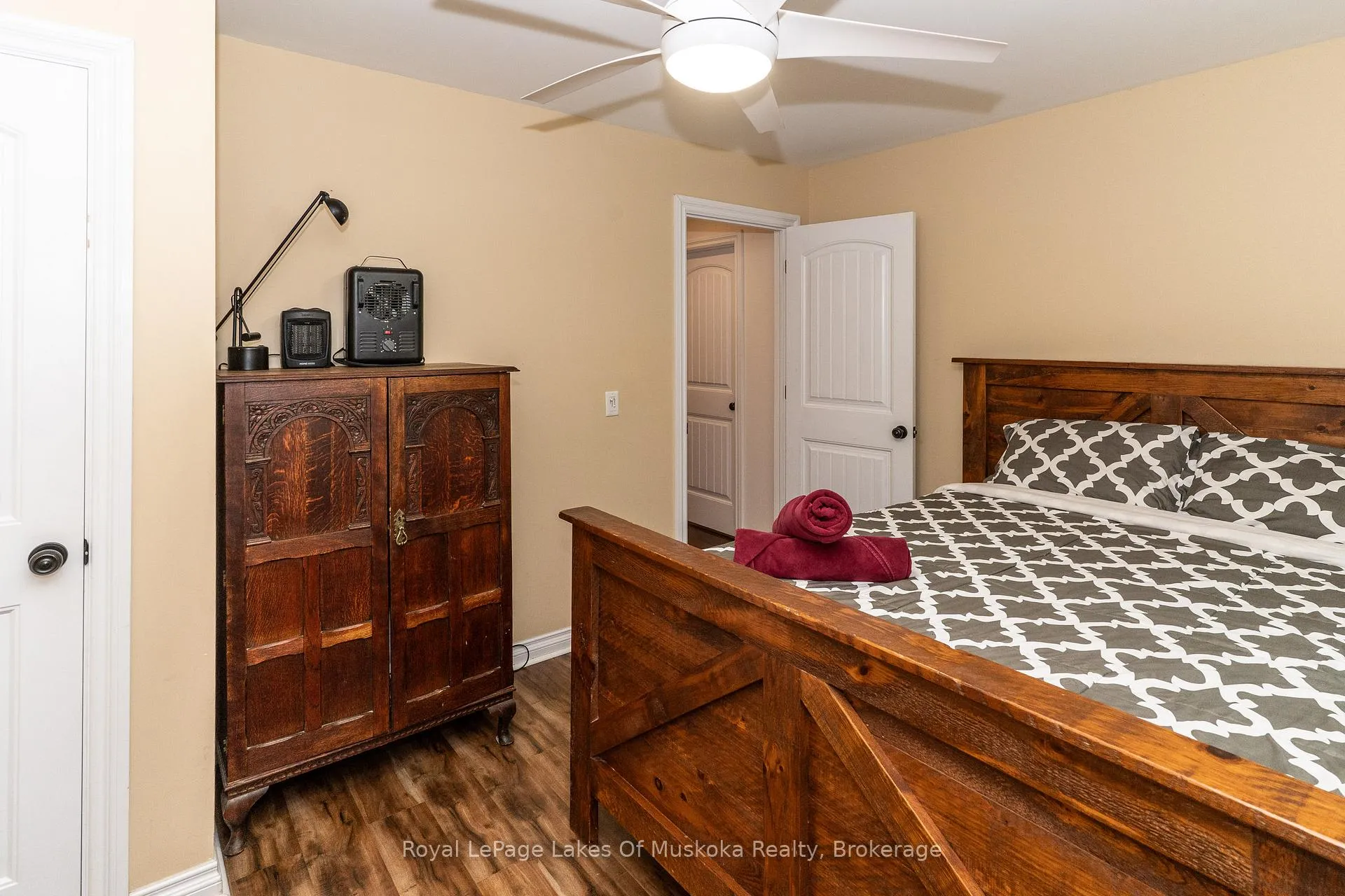 Photo 20 of 49 Pinetree Road, Gravenhurst, Muskoka (S) — HOMEH