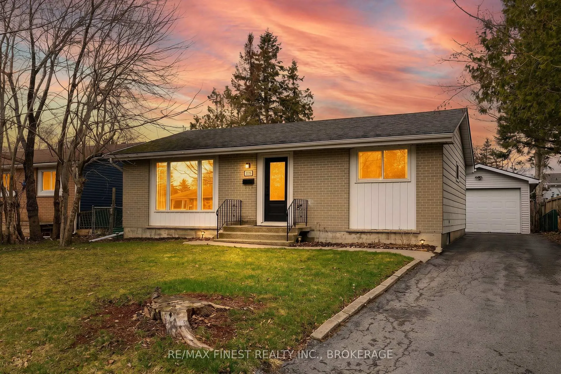 Photo 1 of 1284 Waverley Crescent, Kingston, South of Taylor-Kidd Blvd — HOMEH