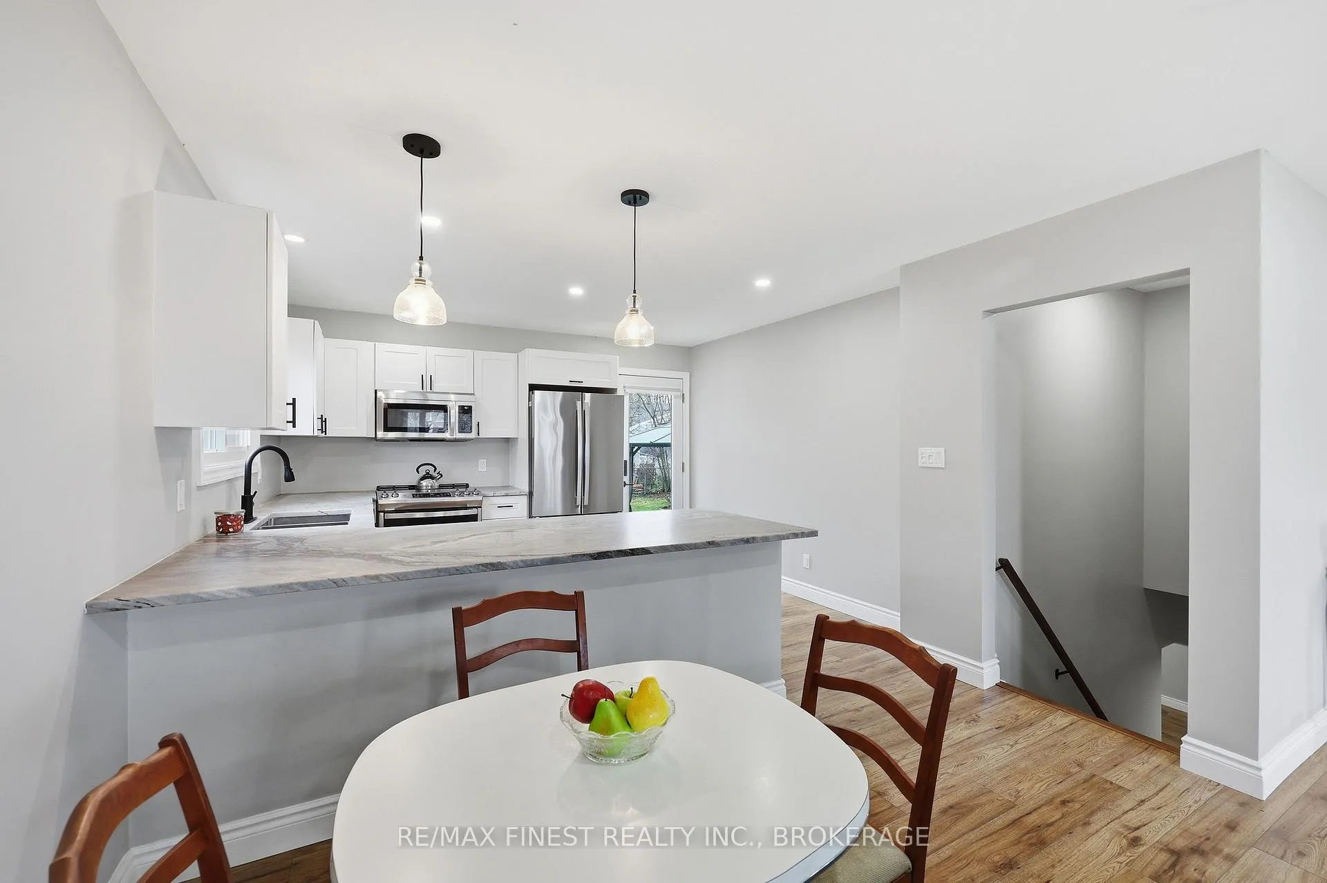 Photo 11 of 1284 Waverley Crescent, Kingston, South of Taylor-Kidd Blvd — HOMEH