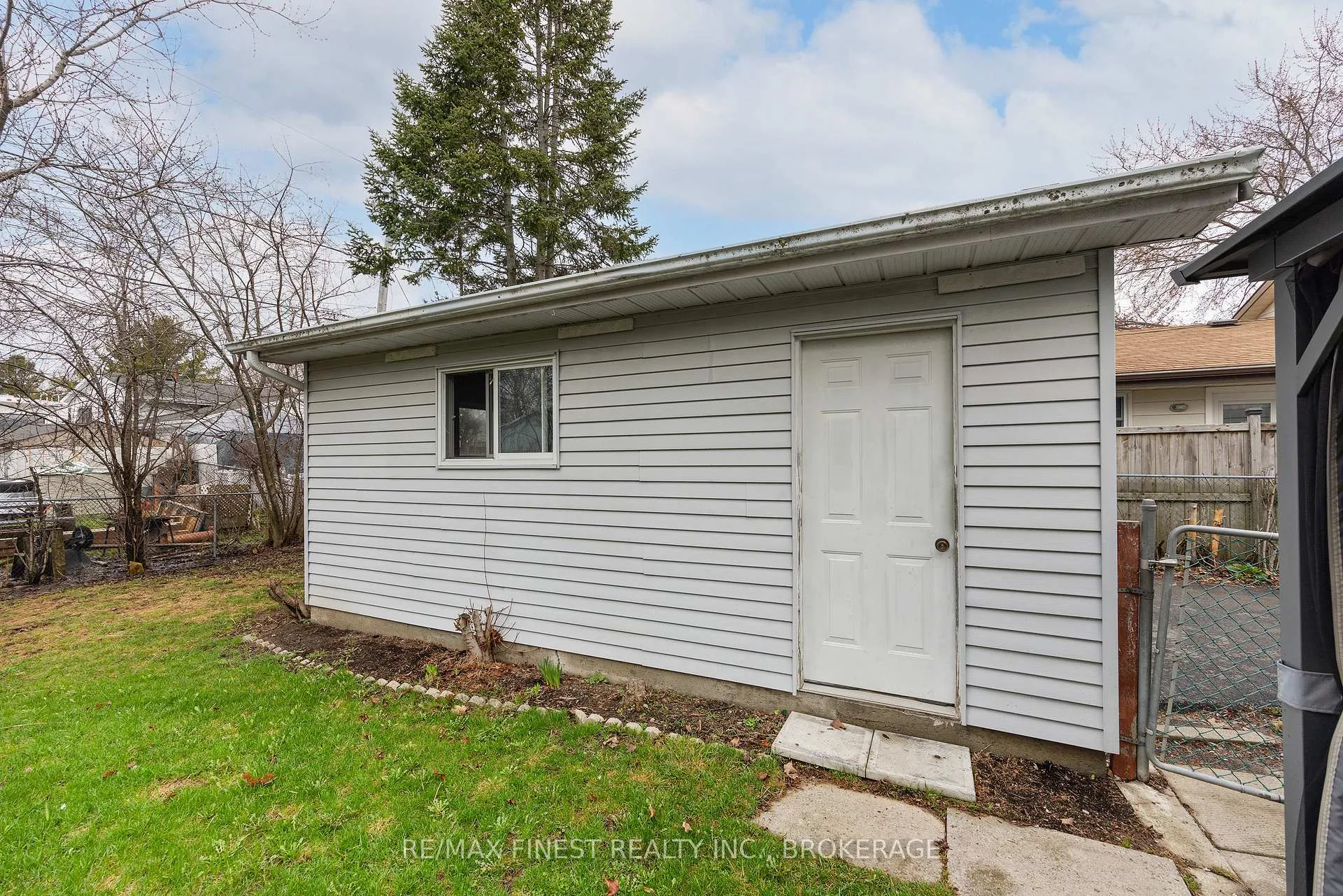 Photo 41 of 1284 Waverley Crescent, Kingston, South of Taylor-Kidd Blvd — HOMEH