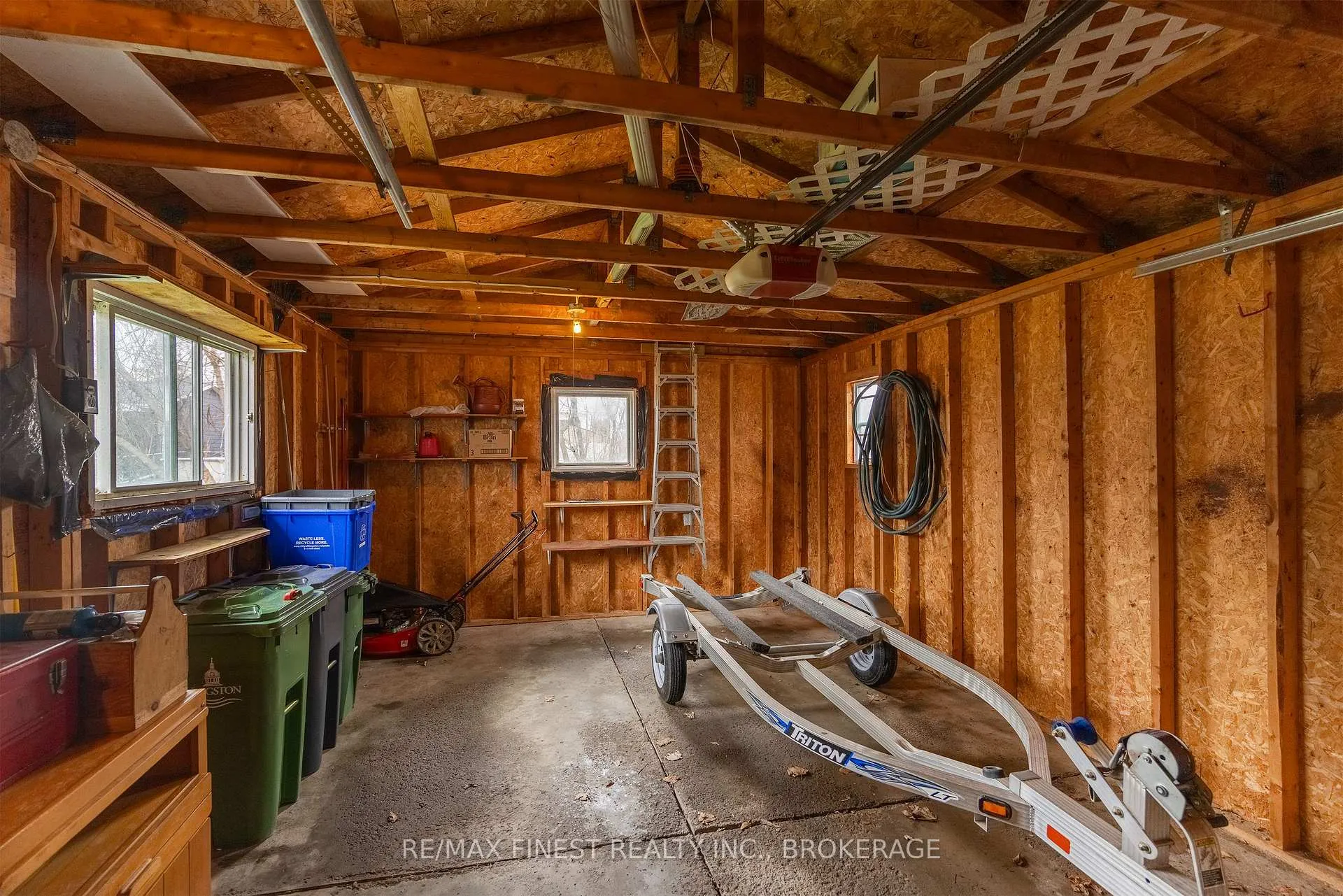 Photo 42 of 1284 Waverley Crescent, Kingston, South of Taylor-Kidd Blvd — HOMEH