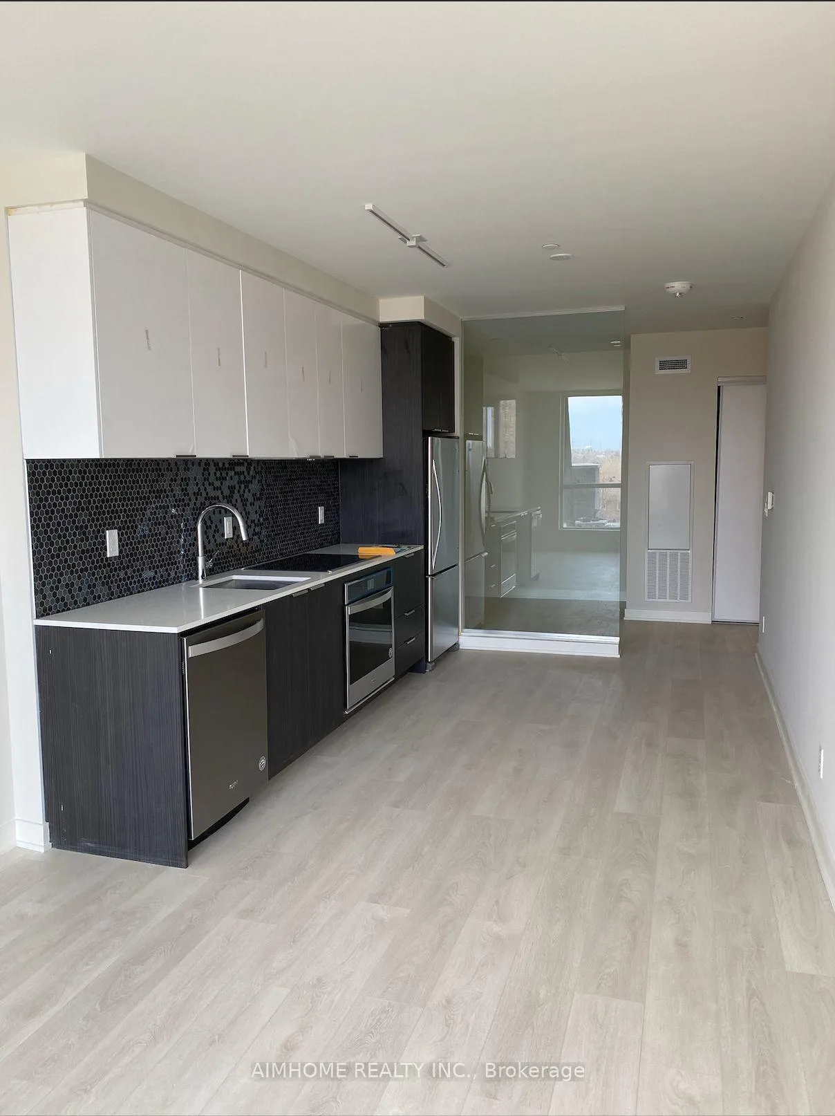 Photo 2 of Unit 405, 2 Sonic Way, Toronto, Flemingdon Park — HOMEH