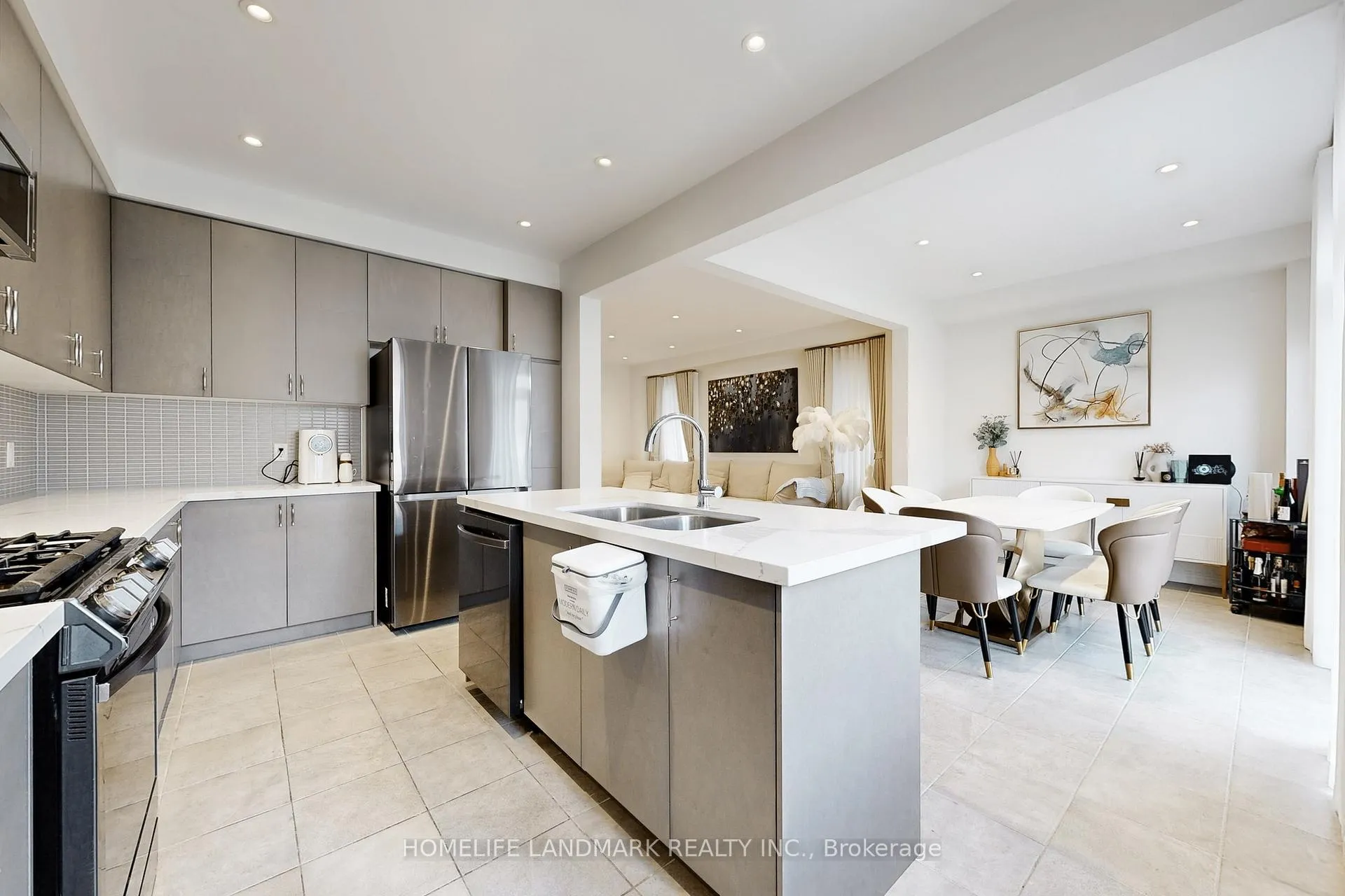 Photo 21 of 50 Titus Street, Markham, Wismer — HOMEH