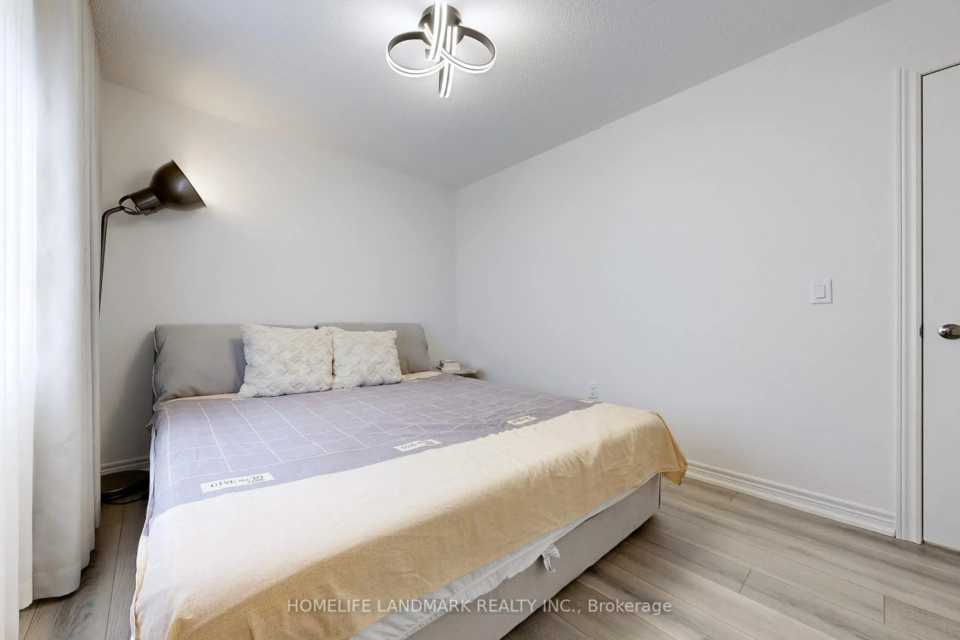Photo 39 of 50 Titus Street, Markham, Wismer — HOMEH