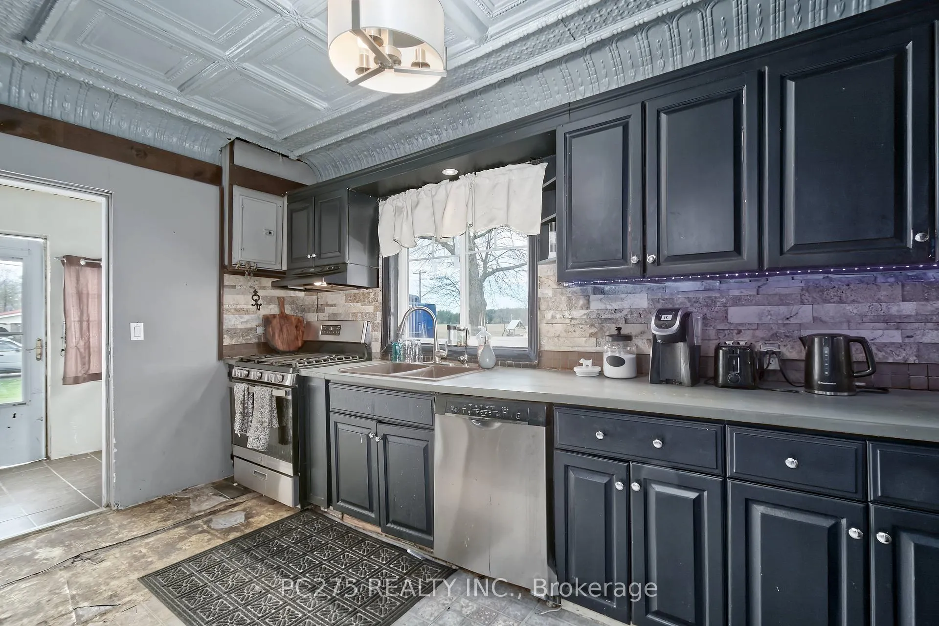 Photo 6 of 179 Queen Street E, Norfolk, St. Williams — HOMEH