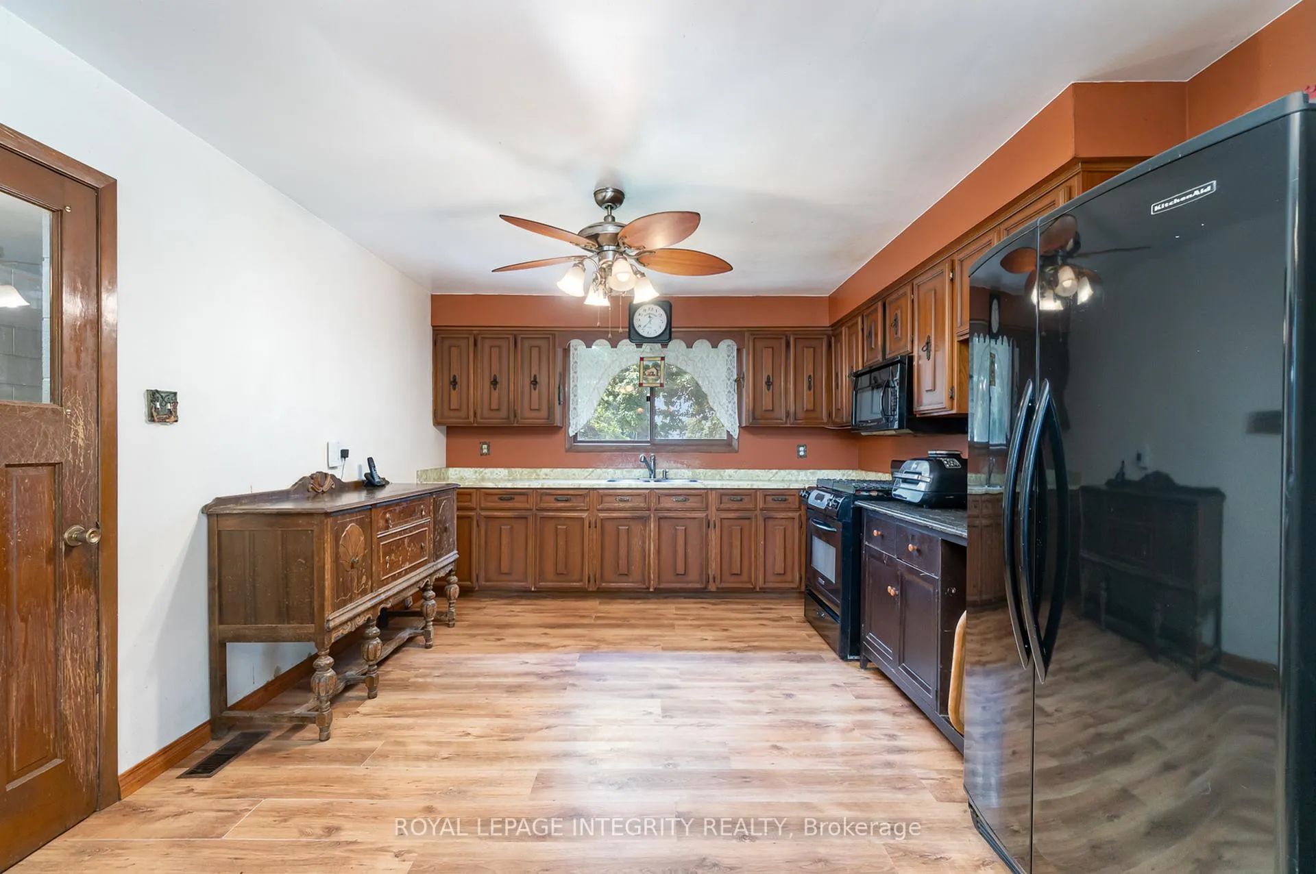 Photo 7 of 5801 Bossert Road, Niagara Falls, Lyons Creek — HOMEH