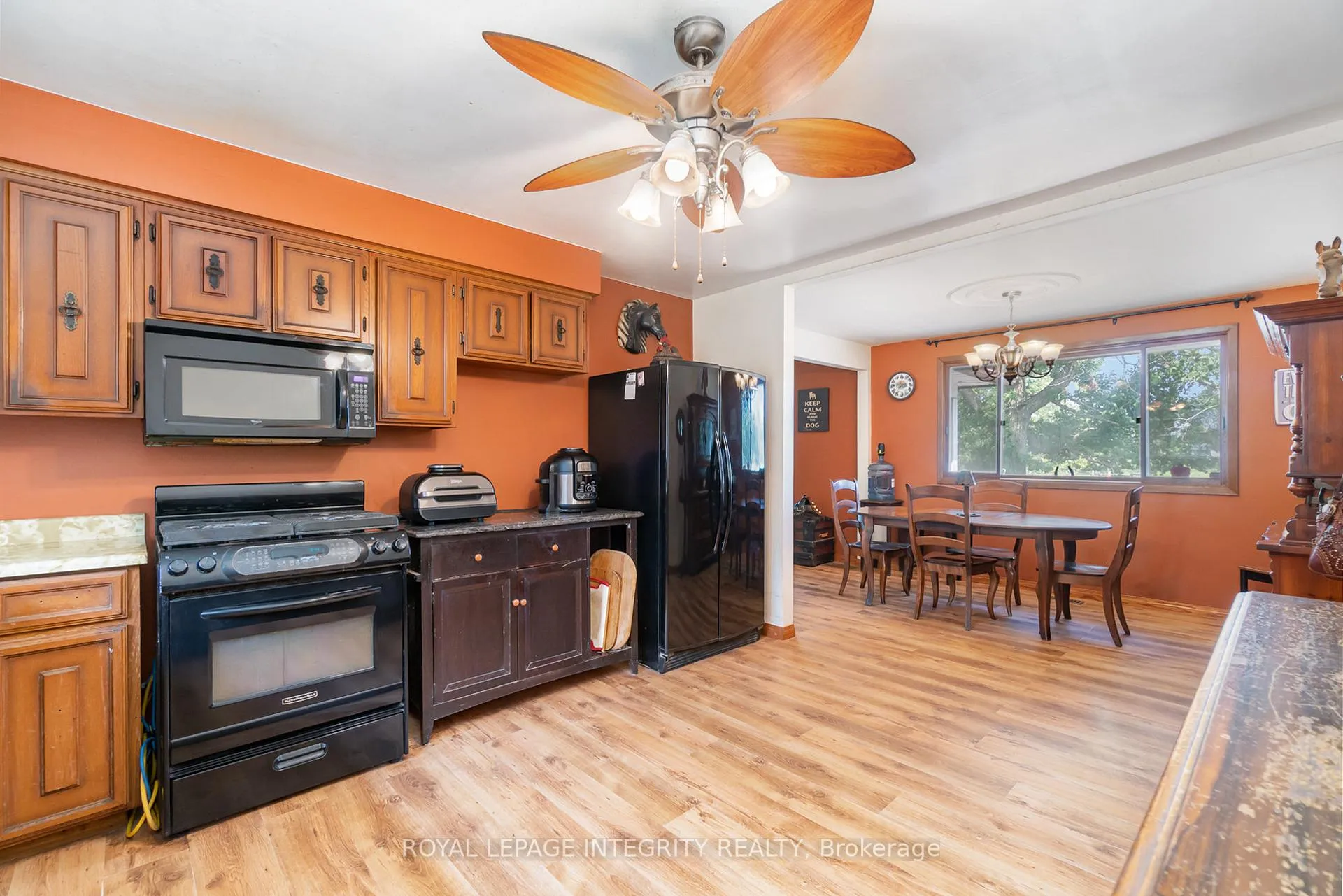 Photo 8 of 5801 Bossert Road, Niagara Falls, Lyons Creek — HOMEH