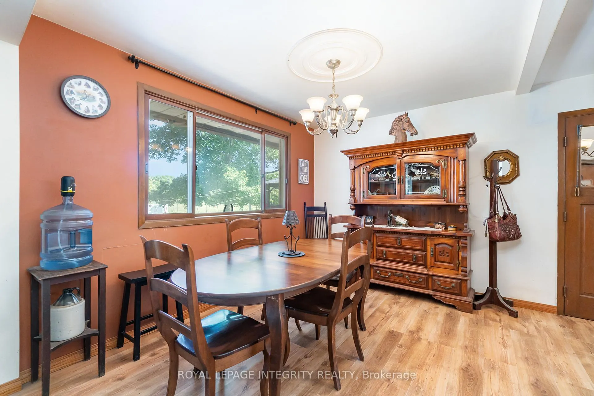 Photo 9 of 5801 Bossert Road, Niagara Falls, Lyons Creek — HOMEH
