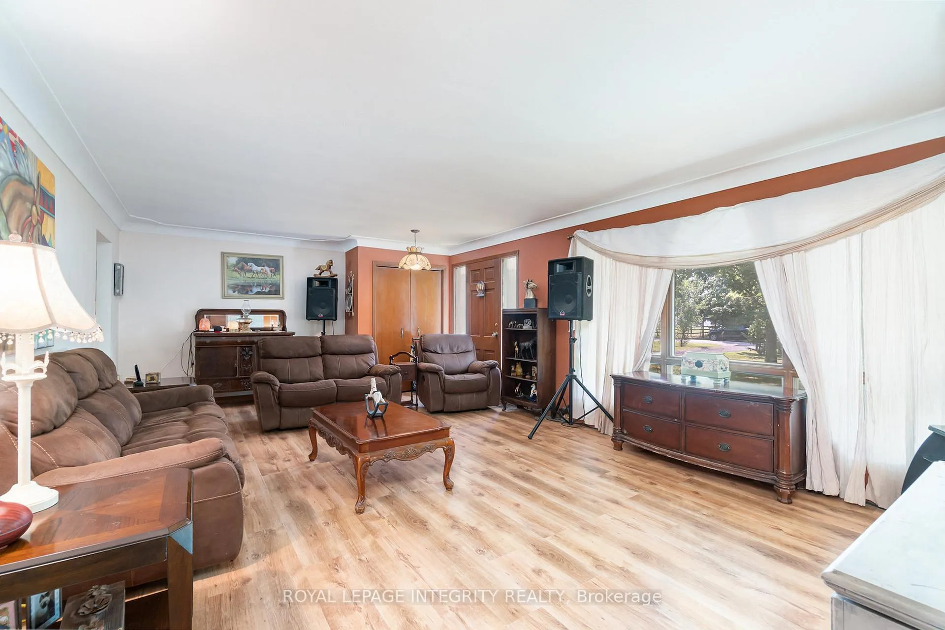 Photo 15 of 5801 Bossert Road, Niagara Falls, Lyons Creek — HOMEH