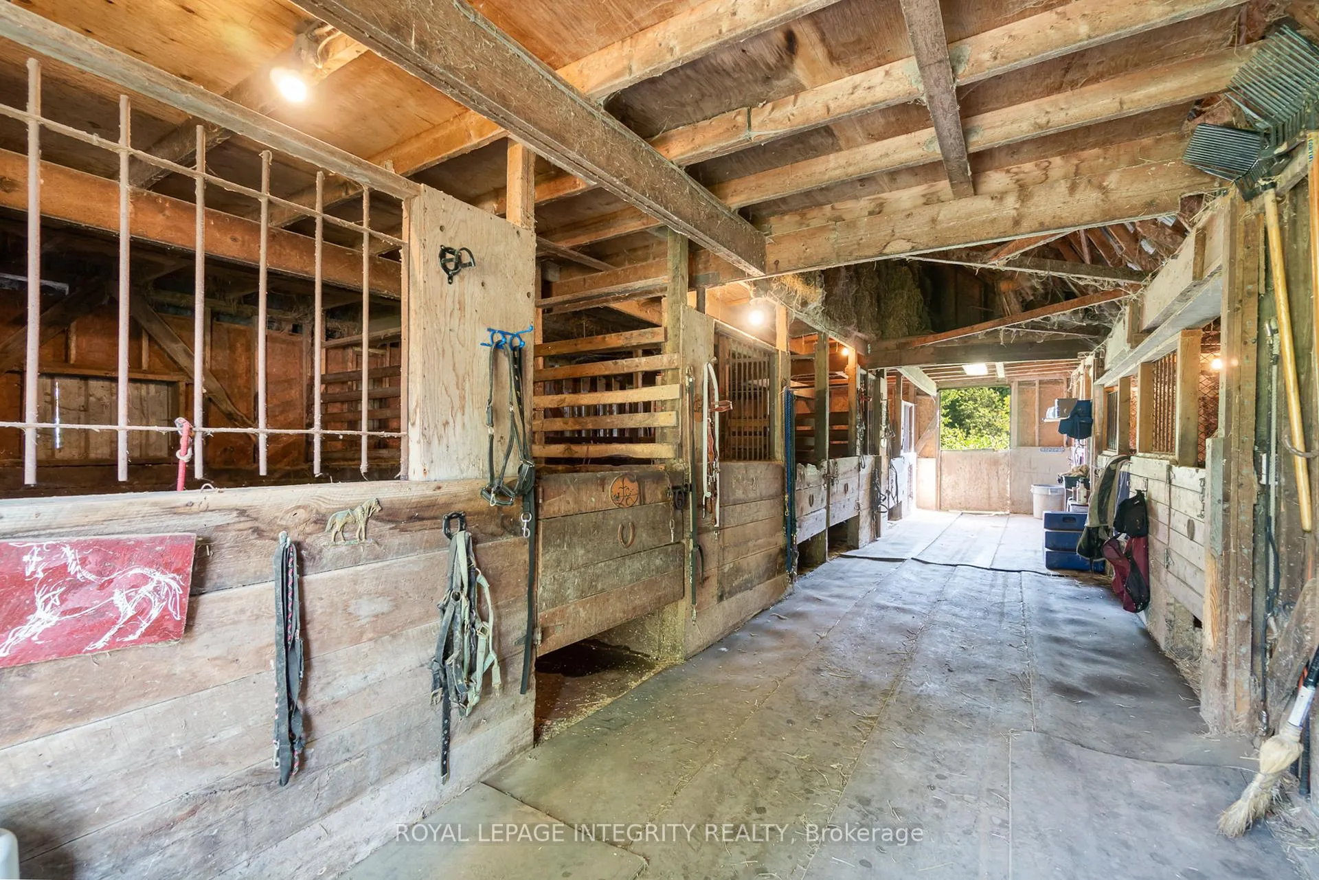 Photo 24 of 5801 Bossert Road, Niagara Falls, Lyons Creek — HOMEH
