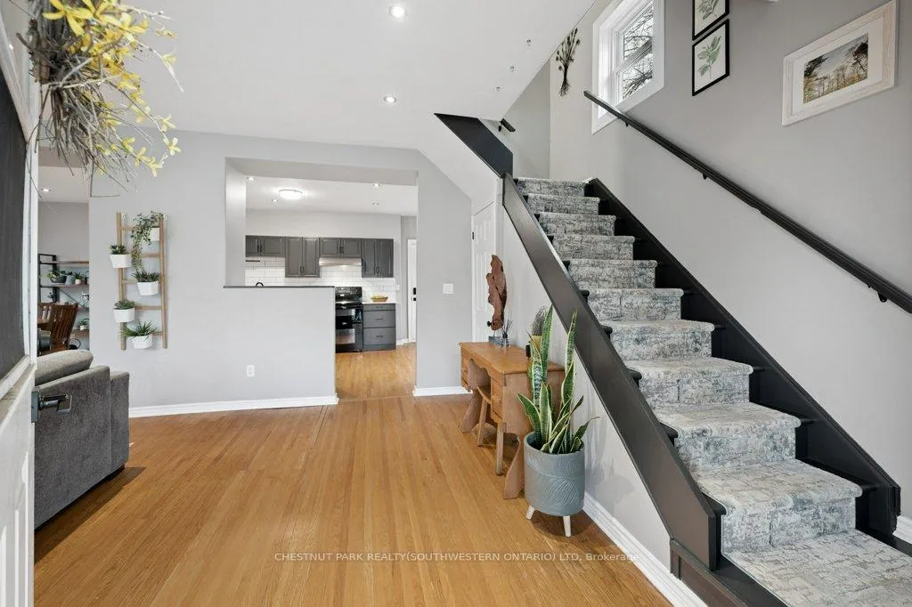 Photo 7 of 43 Krug Street, Kitchener — HOMEH