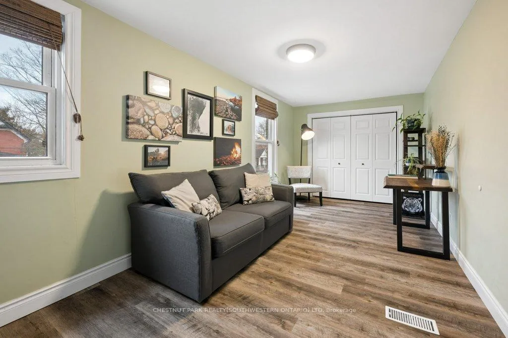 Photo 23 of 43 Krug Street, Kitchener — HOMEH