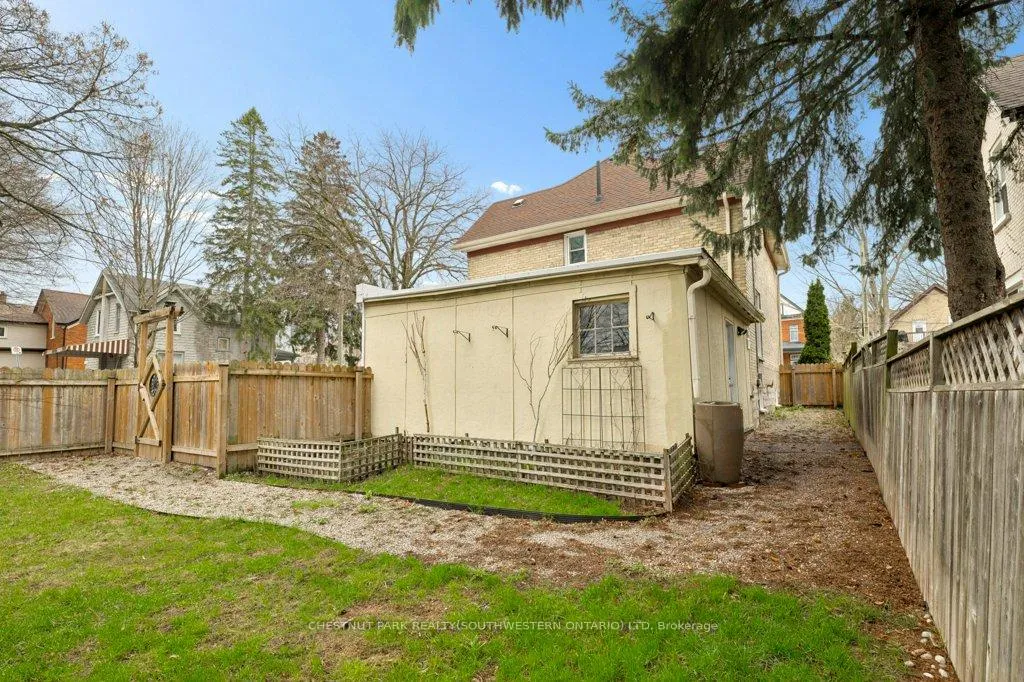 Photo 36 of 43 Krug Street, Kitchener — HOMEH