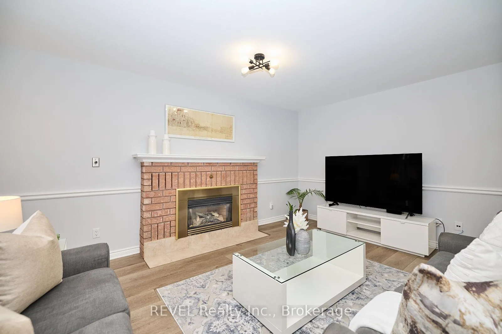 Photo 20 of 8007 Oakridge Drive, Niagara Falls, Mt. Carmel — HOMEH