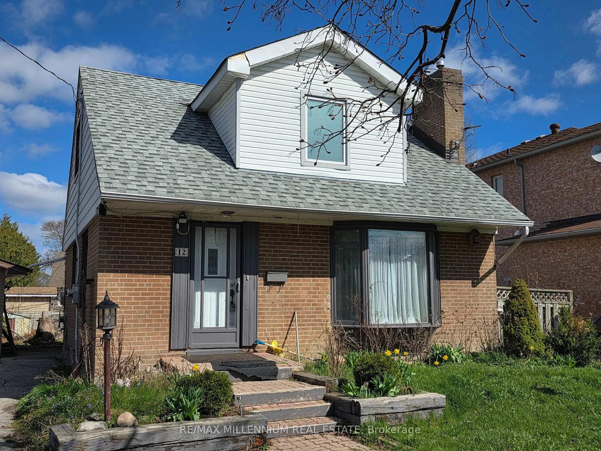 Photo 1 of 12 Todd Brook Drive, Etobicoke, Thistletown-Beaumonde Heights — HOMEH