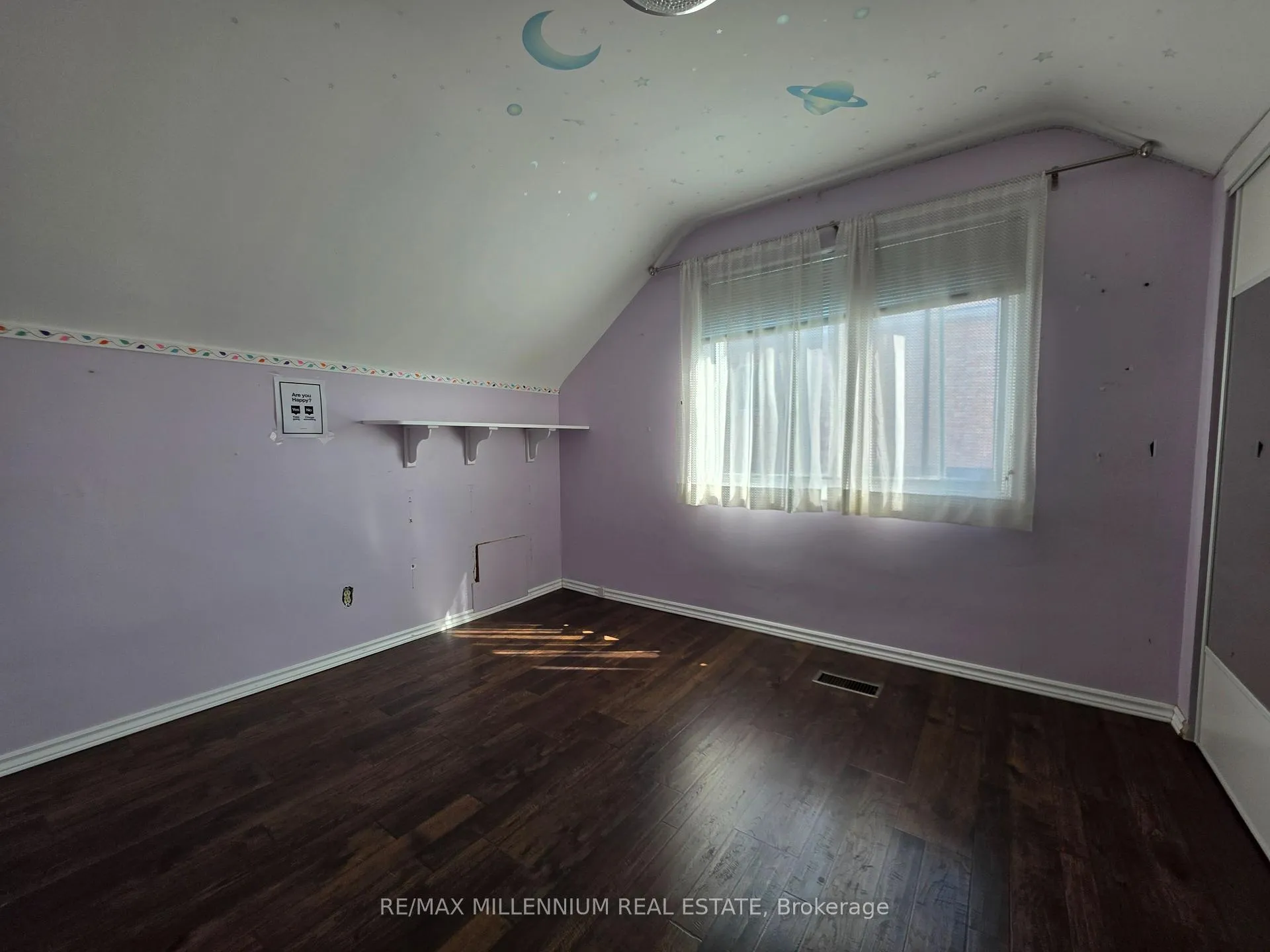 Photo 9 of 12 Todd Brook Drive, Etobicoke, Thistletown-Beaumonde Heights — HOMEH