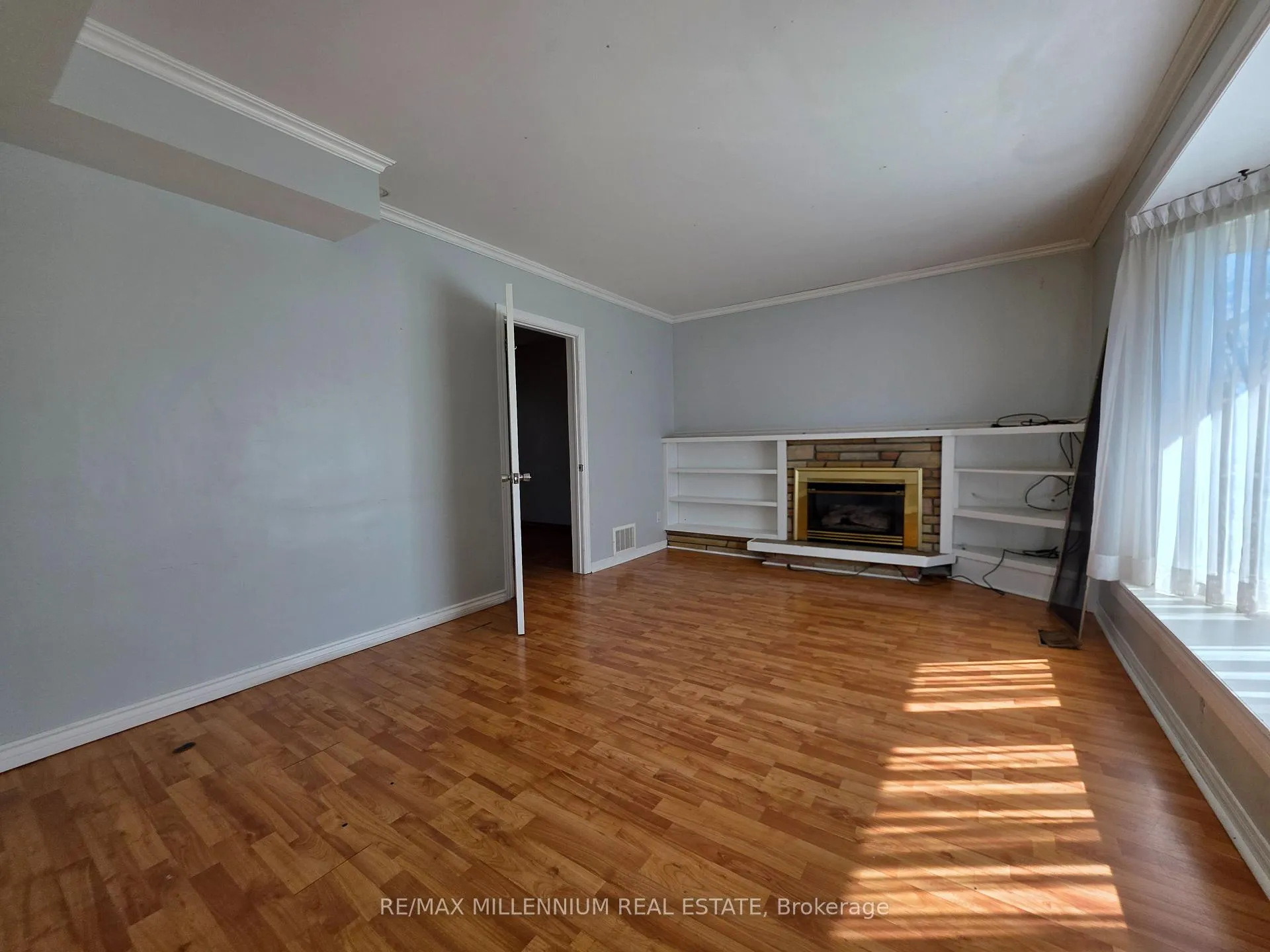 Photo 16 of 12 Todd Brook Drive, Etobicoke, Thistletown-Beaumonde Heights — HOMEH
