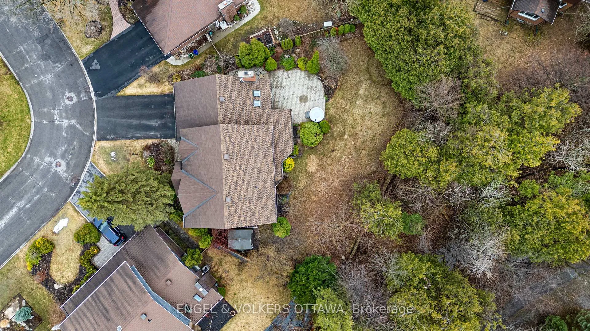 Photo 42 of 23 Pinecone Trail, Ottawa, Stittsville (Central) — HOMEH