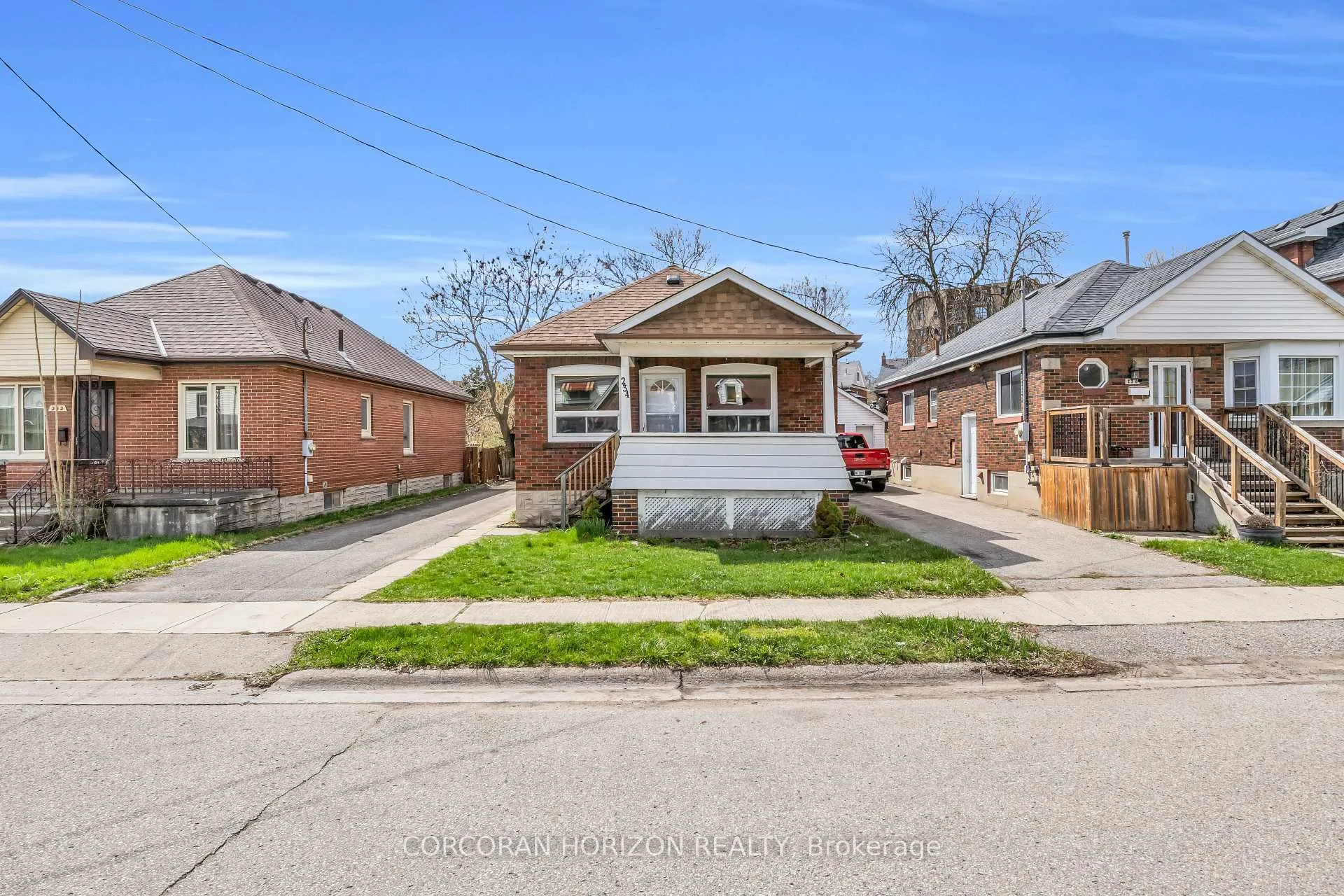 Photo 2 of 234 Clarence Street, Brant, Brantford Twp — HOMEH