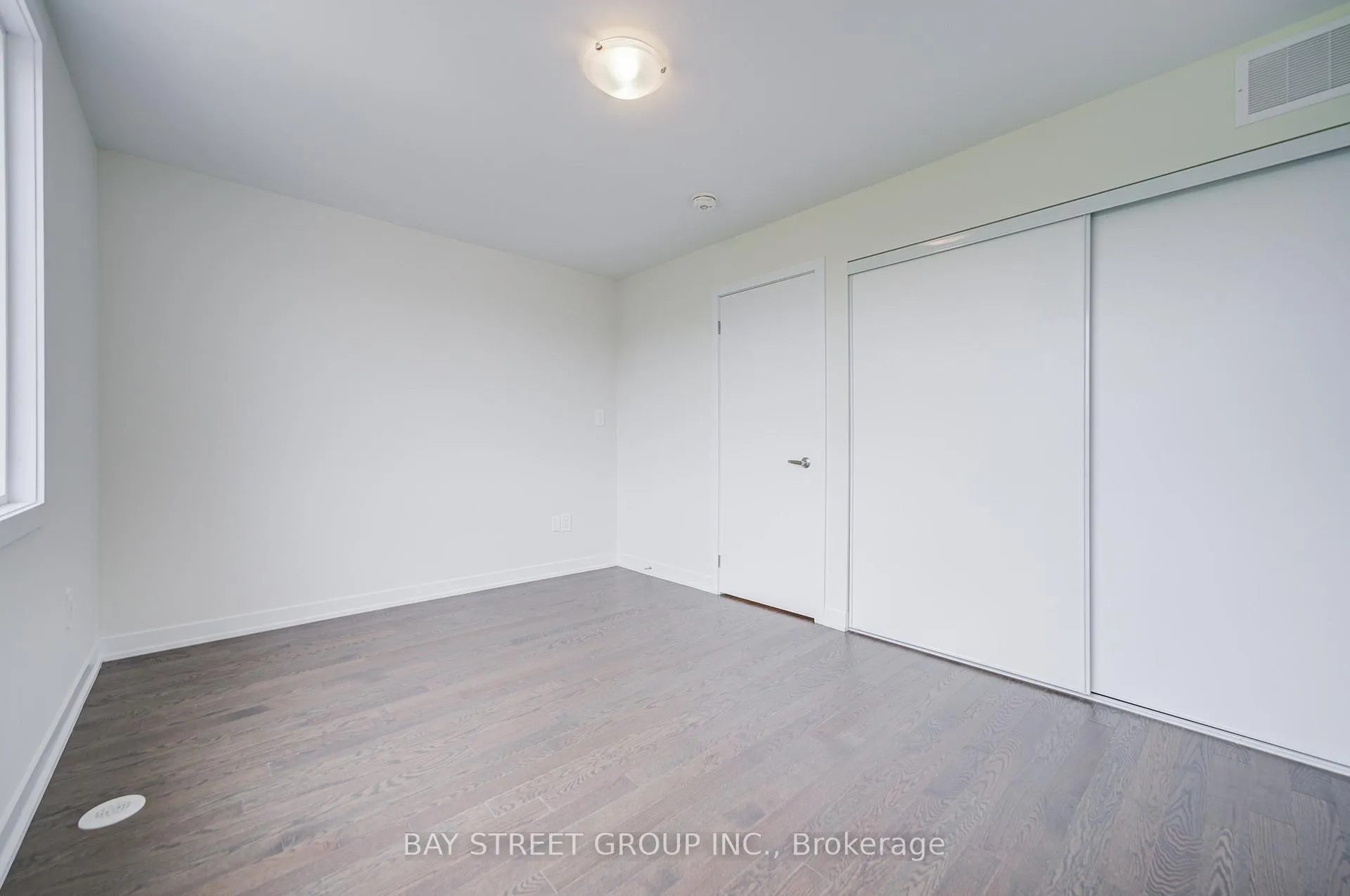 Photo 45 of 414 Lawrence Heights Way, Toronto, Englemount-Lawrence — HOMEH