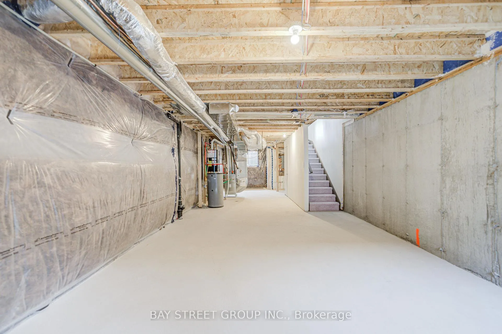 Photo 47 of 414 Lawrence Heights Way, Toronto, Englemount-Lawrence — HOMEH