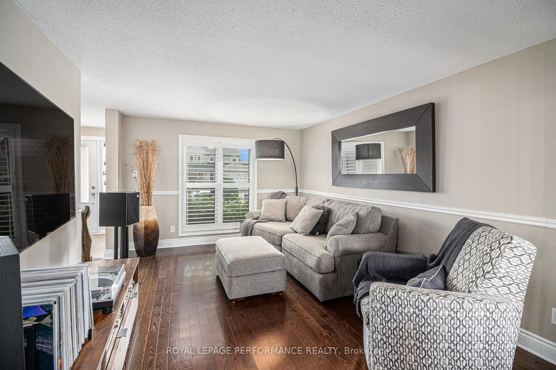 Photo 6 of 653 Thicket Way, Ottawa, Fallingbrook/Gardenway South — HOMEH
