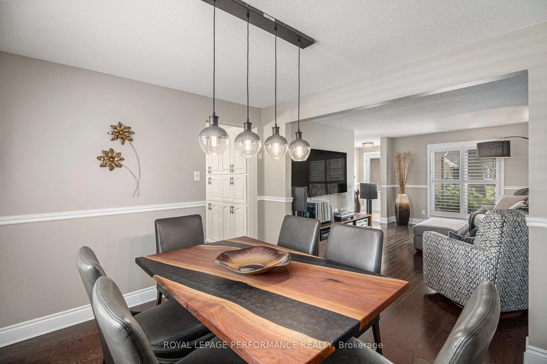 Photo 11 of 653 Thicket Way, Ottawa, Fallingbrook/Gardenway South — HOMEH