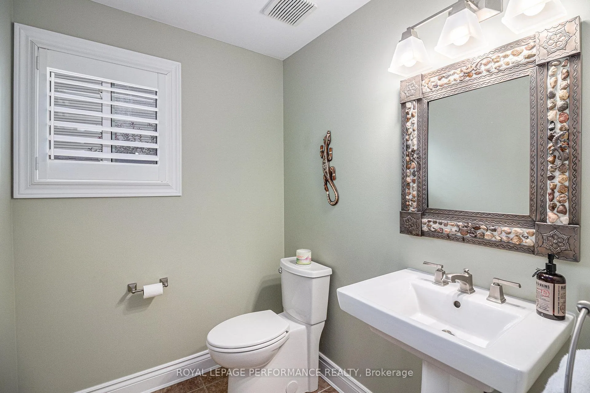Photo 19 of 653 Thicket Way, Ottawa, Fallingbrook/Gardenway South — HOMEH