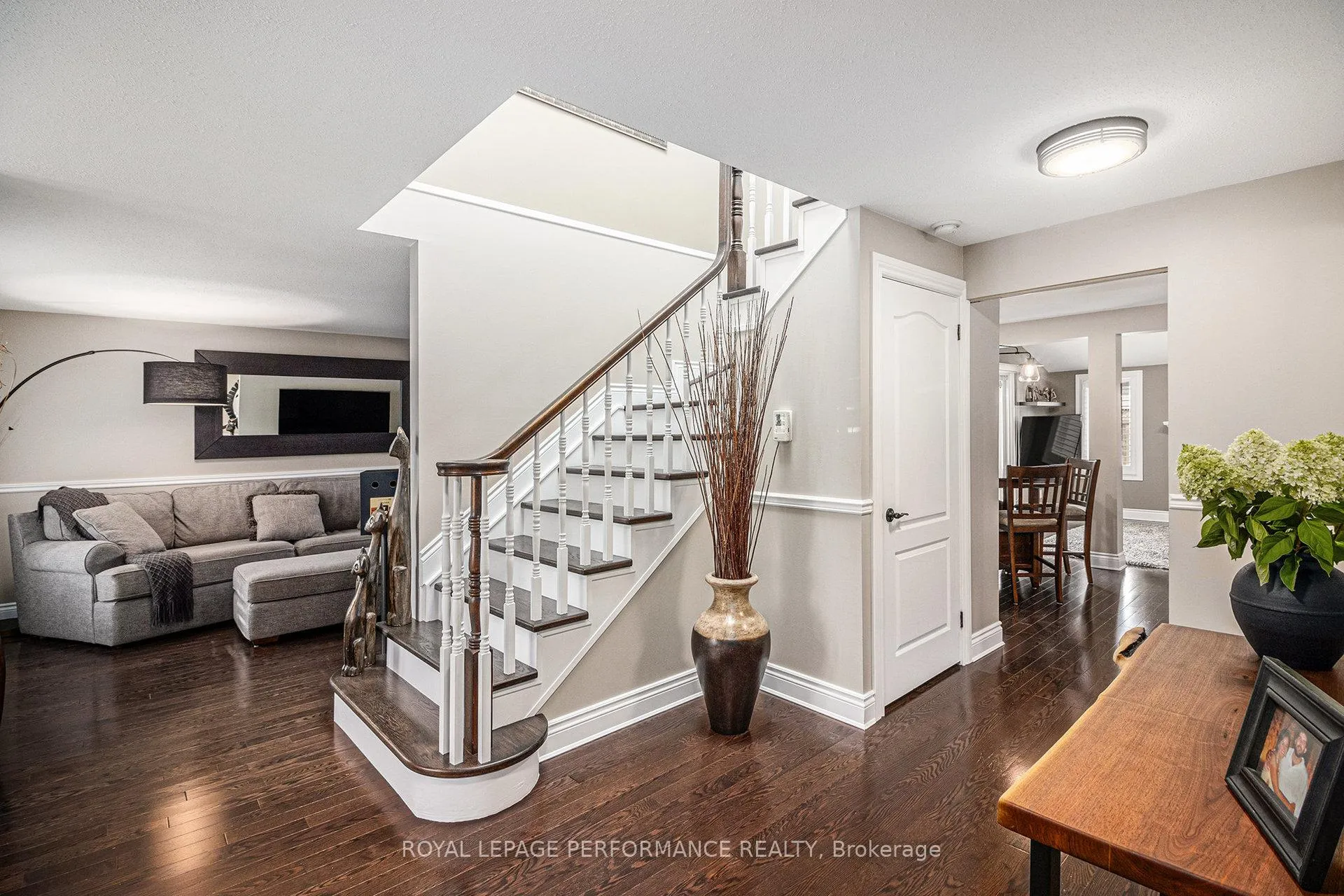 Photo 22 of 653 Thicket Way, Ottawa, Fallingbrook/Gardenway South — HOMEH