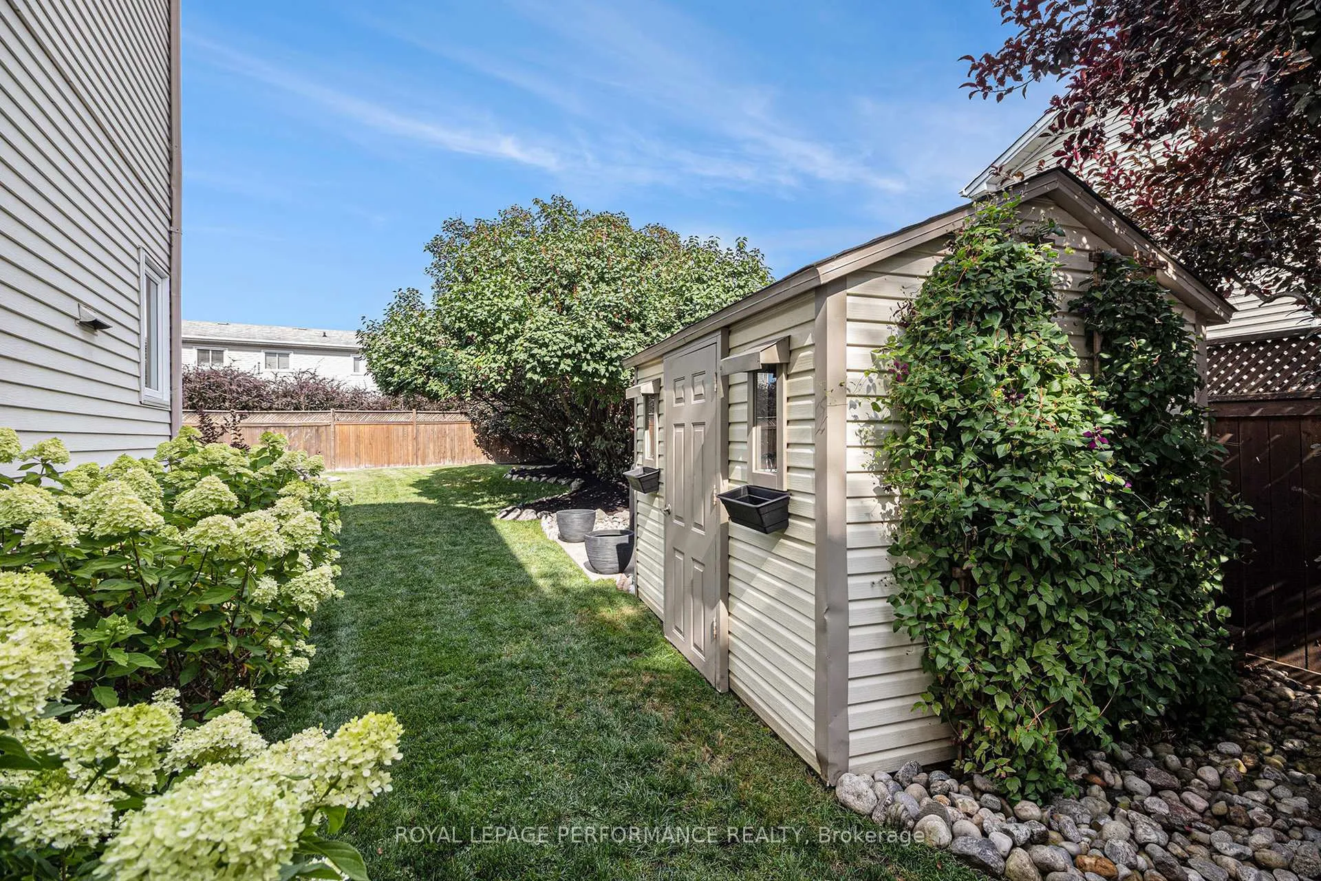 Photo 40 of 653 Thicket Way, Ottawa, Fallingbrook/Gardenway South — HOMEH