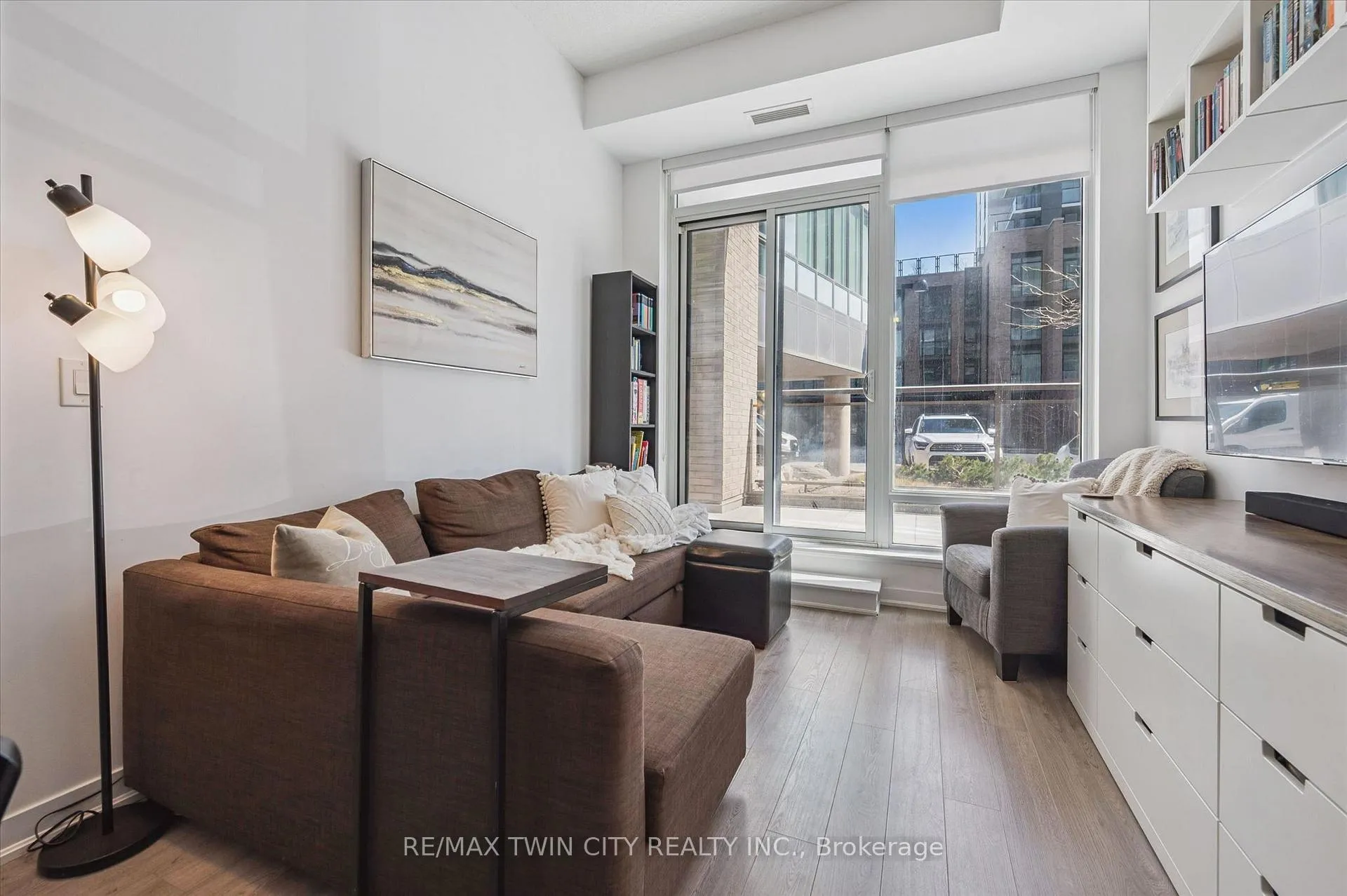 Photo 12 of Unit 103, 85 Duke Street W, Kitchener, City Commercial Core — HOMEH