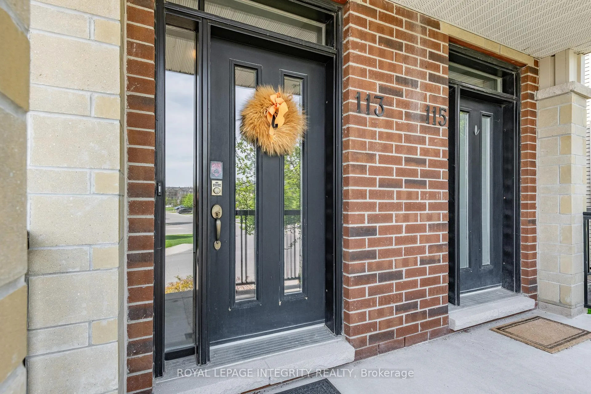 Photo 3 of Unit 49, 113 Poplin Street, Ottawa, Riverside South/Gloucester Glen — HOMEH