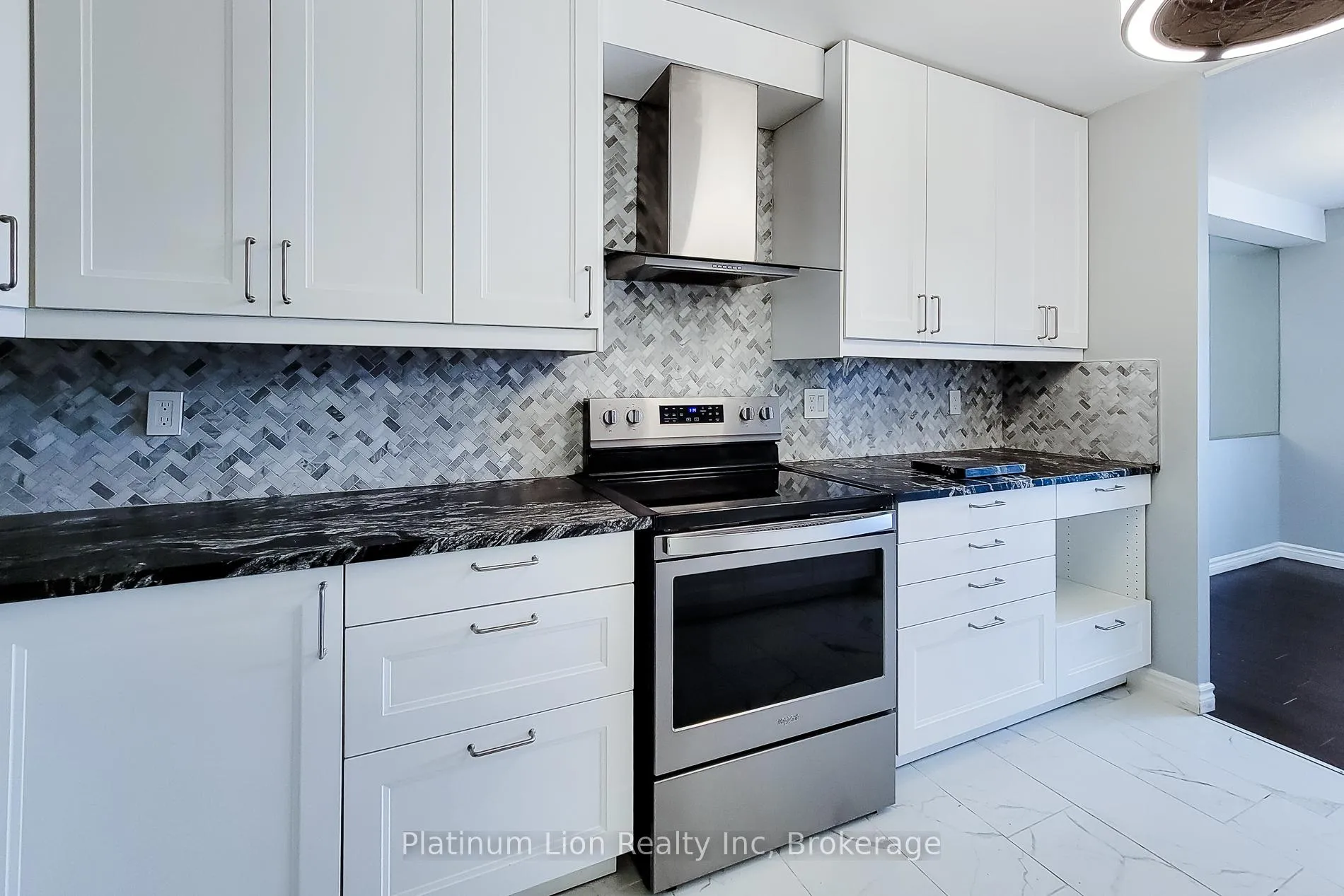 Photo 18 of Unit 712, 700 Dynes Road, Burlington, Roseland — HOMEH